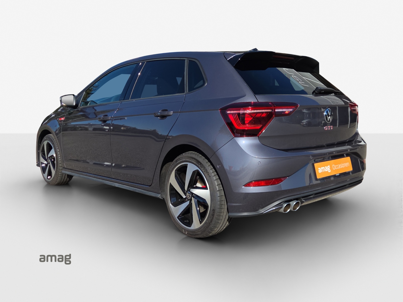 VW Polo 2.0 TSI GTI DSG-image-2