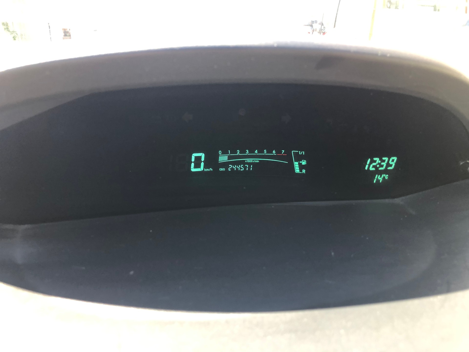 TOYOTA Yaris 1.3 Linea Sol-image-14