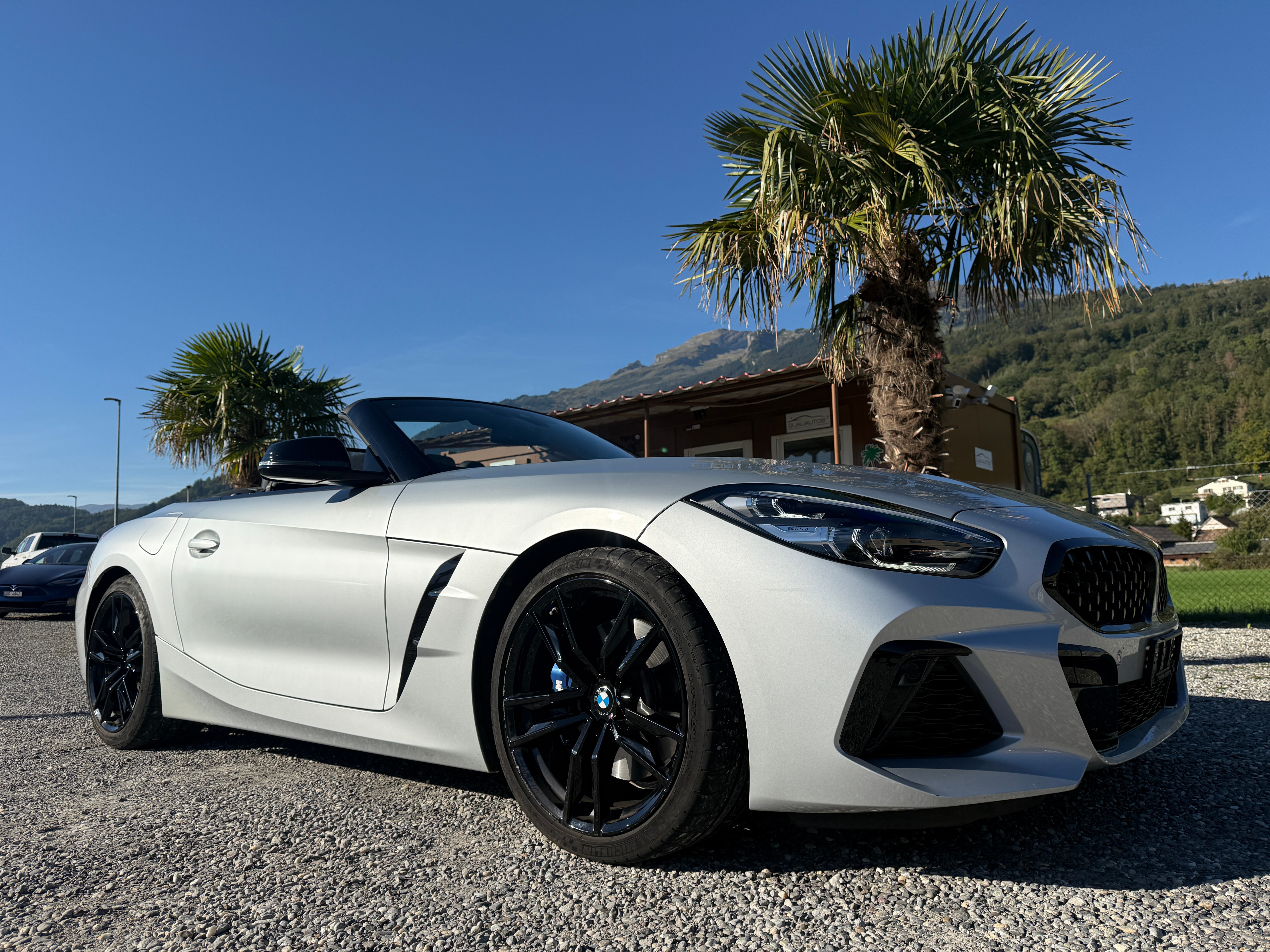 Car photo