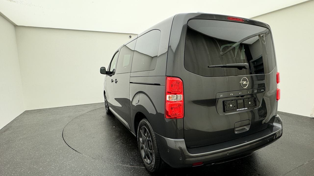 OPEL Zafira 2.2 CDTI L Edition A-image-2