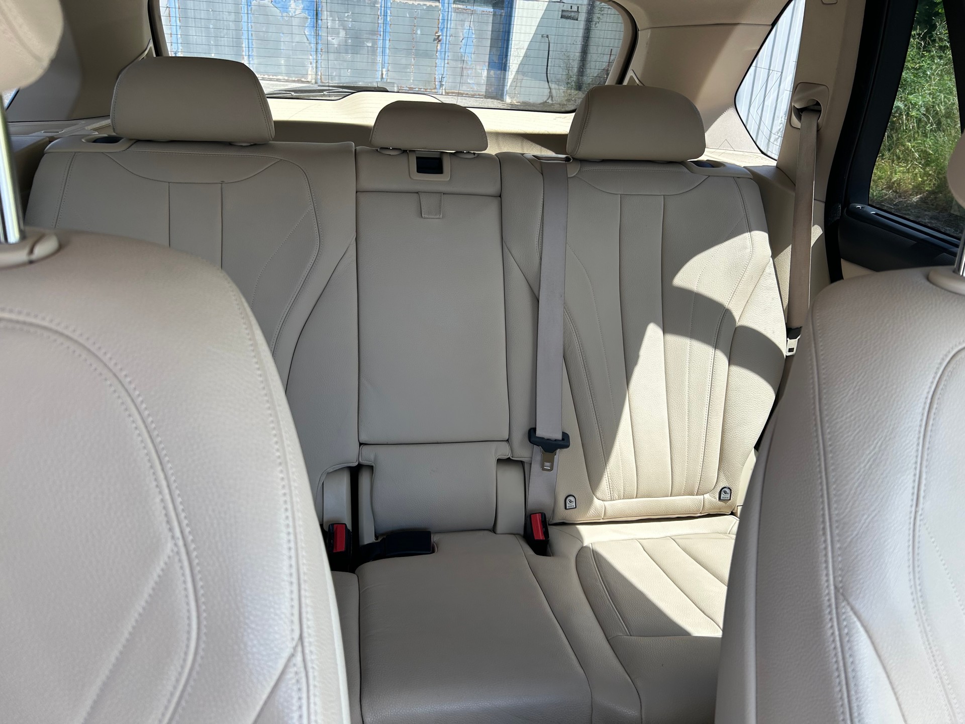 BMW X DRIVE 40d-image-8