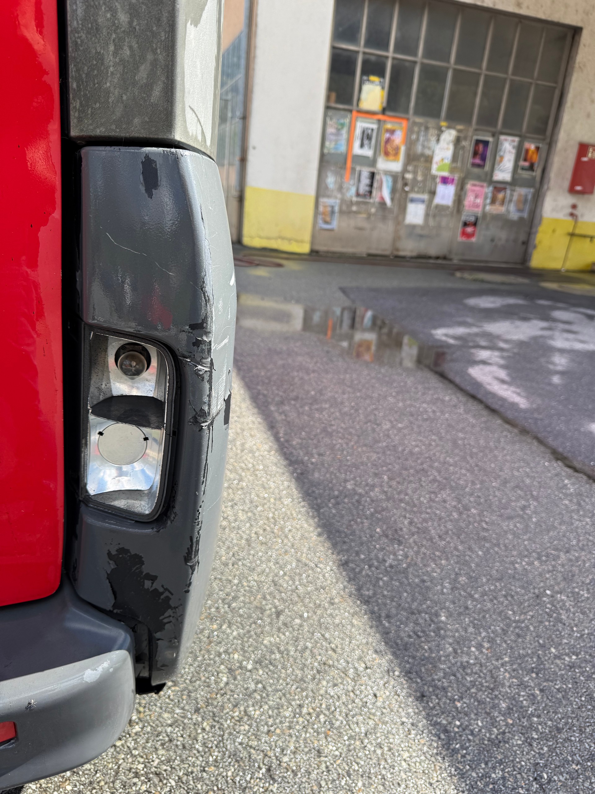 RENAULT Trafic 2.0 dCi 90 2.7t L1H1-image-13
