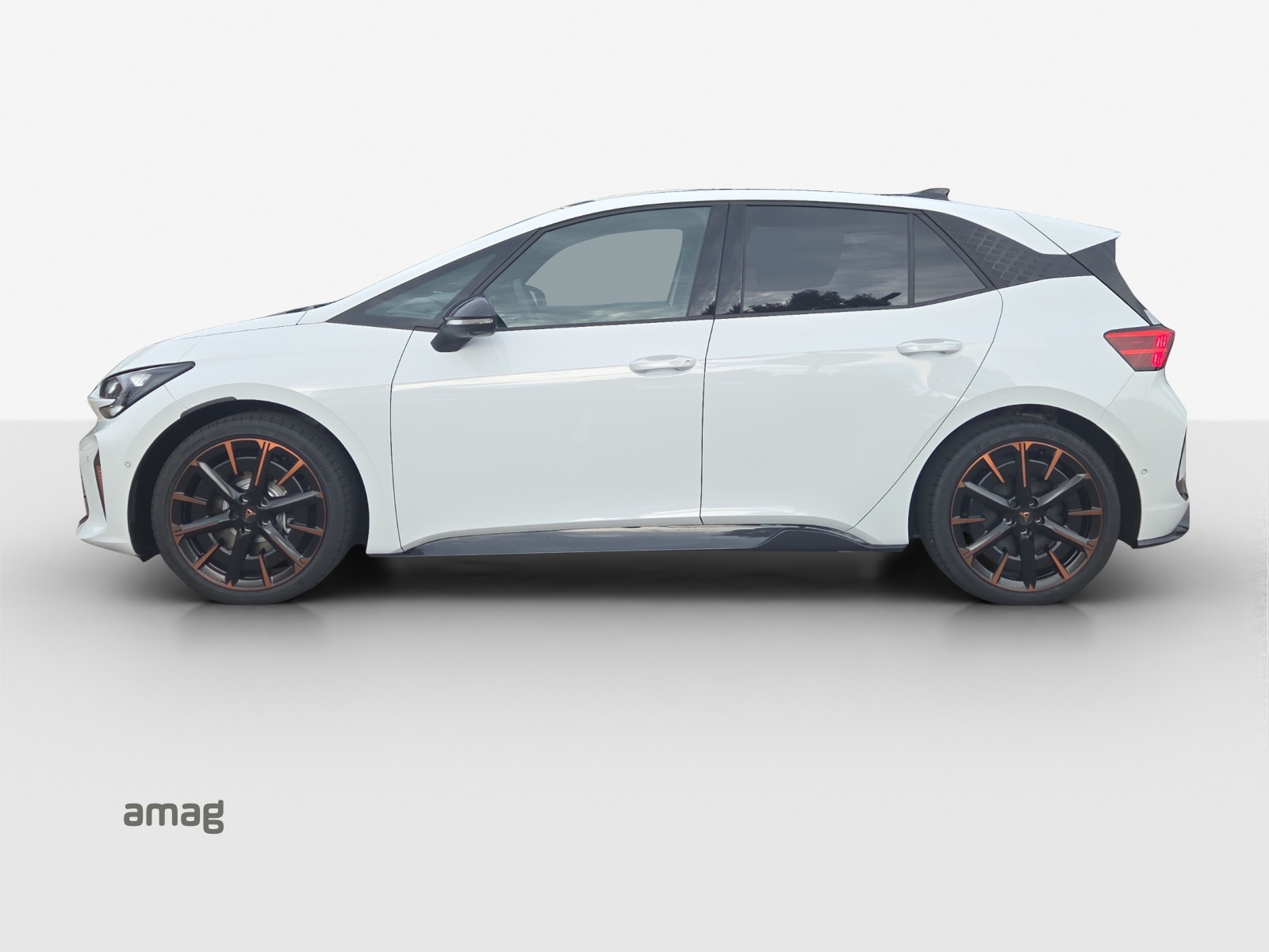 CUPRA Born 79 kWh Prime-showroom-element-1