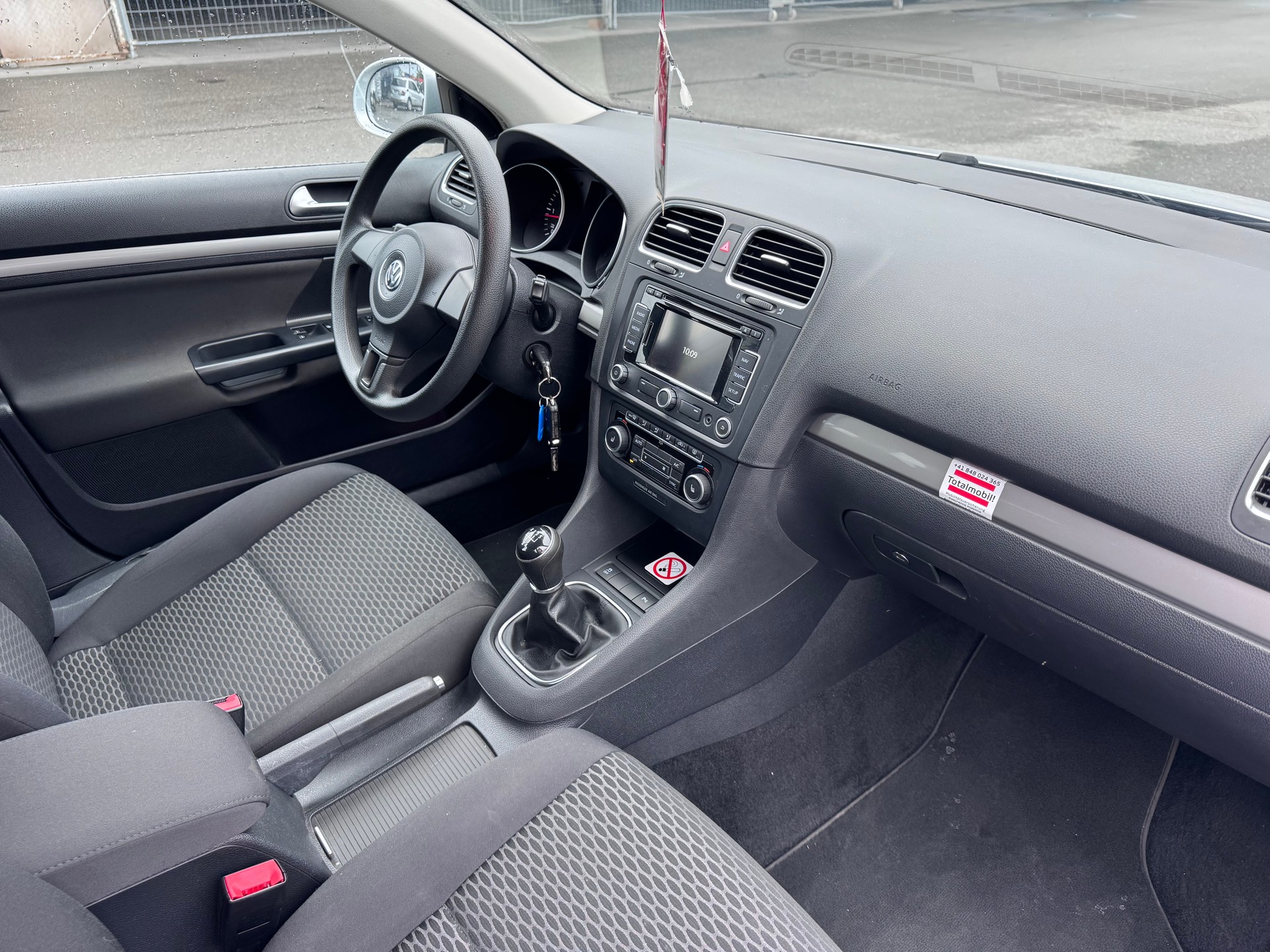 VW Golf Variant 1.6 TDI BMT Comfortline-image-5