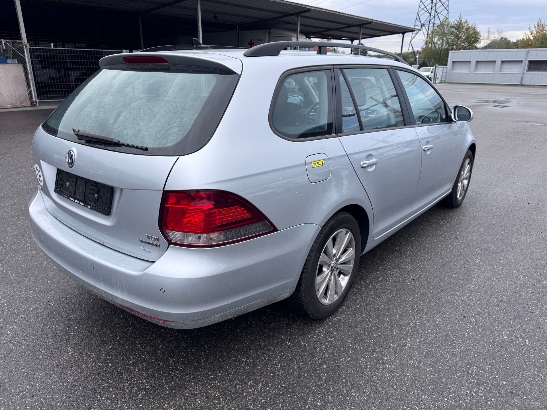 VW Golf Variant 1.6 TDI BMT Comfortline-image-4