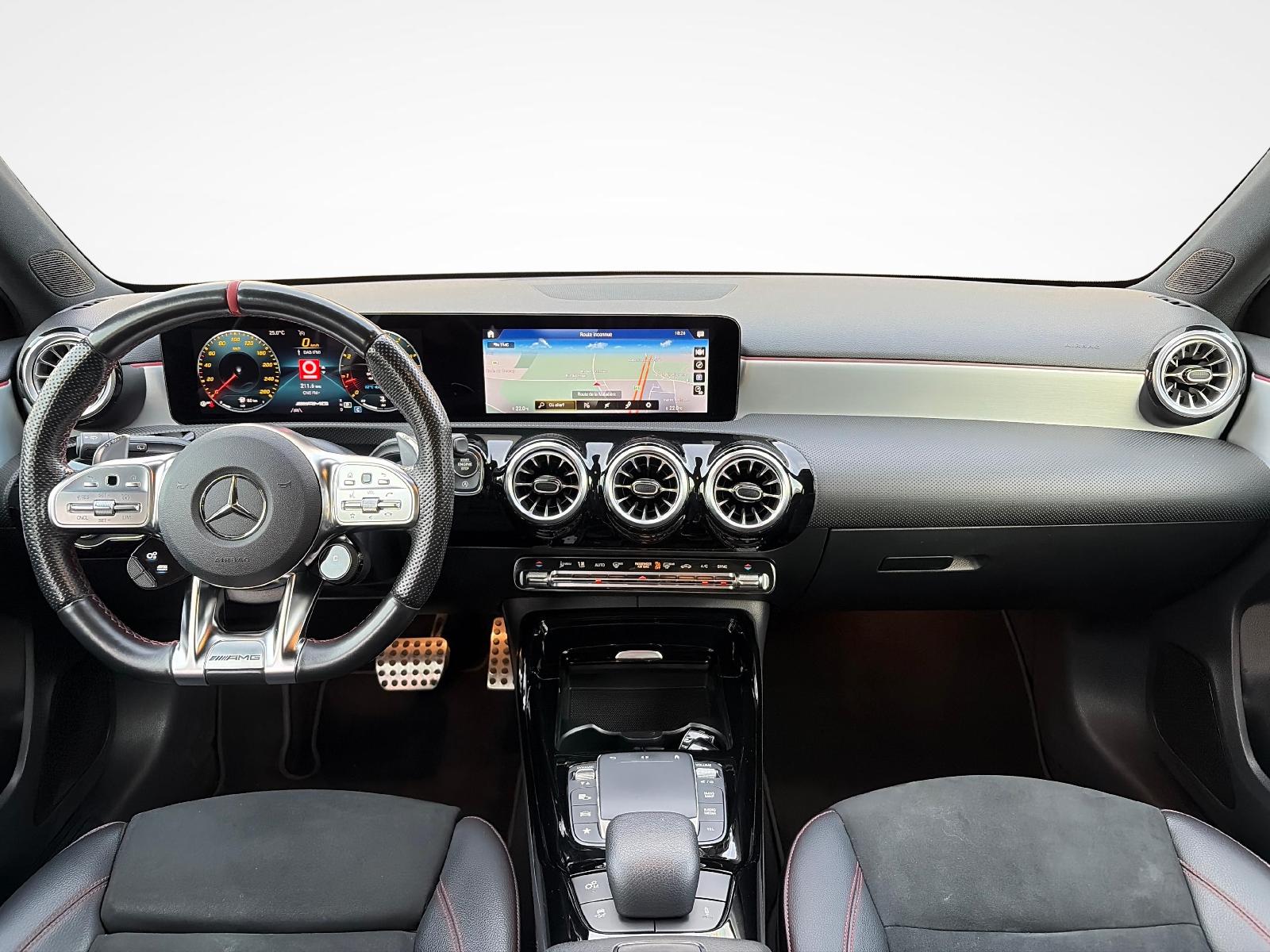 MERCEDES-BENZ A-Klasse W177 A 35 AMG 4matic-image-12