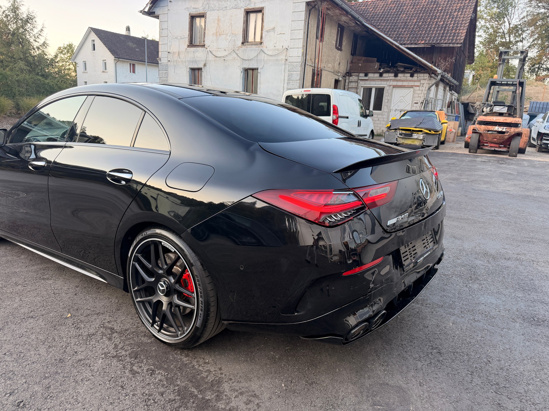 MERCEDES-BENZ CLA 45 S AMG 4Matic+ 8G-DCT-image-8
