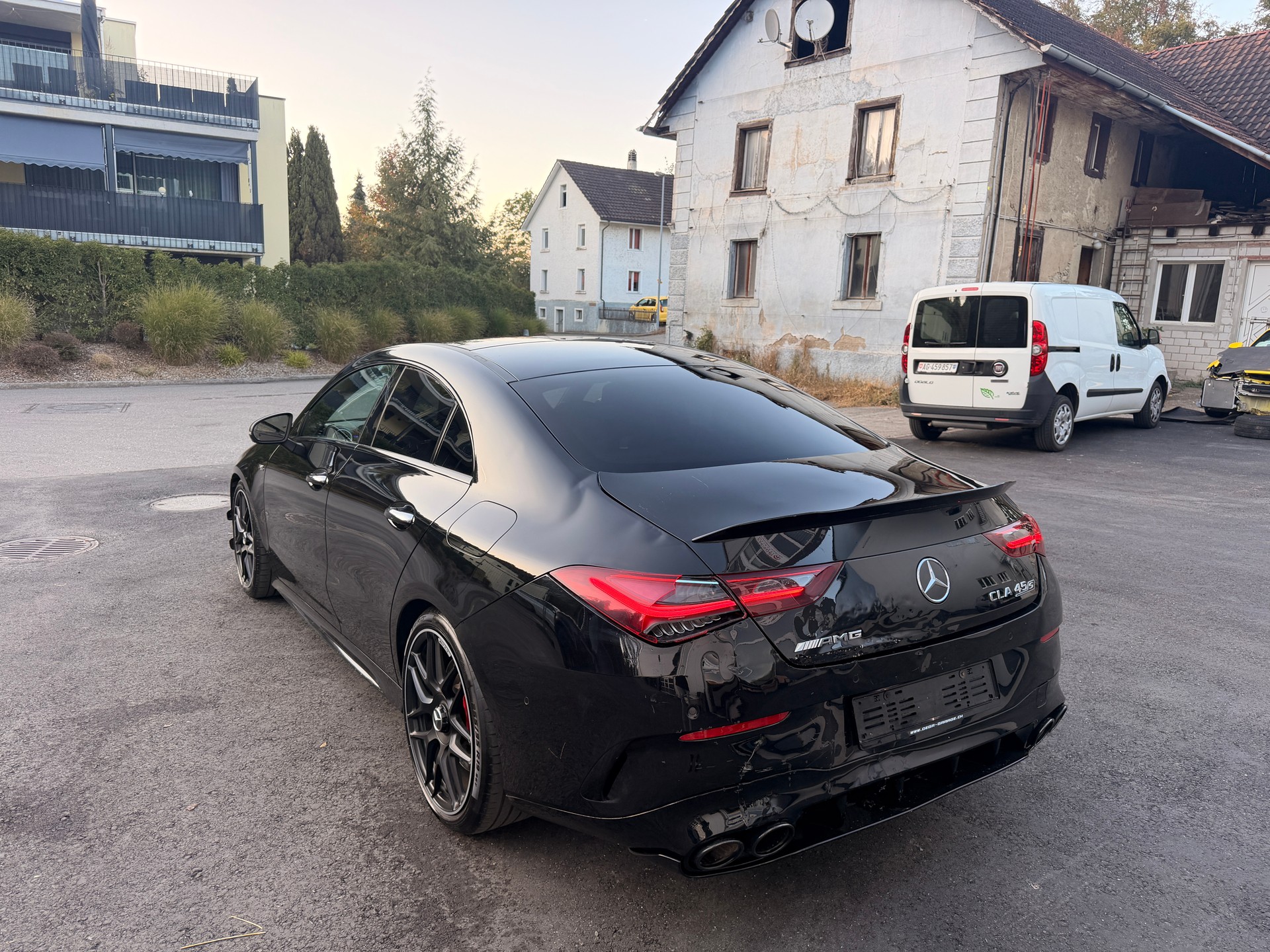 MERCEDES-BENZ CLA 45 S AMG 4Matic+ 8G-DCT-image-5