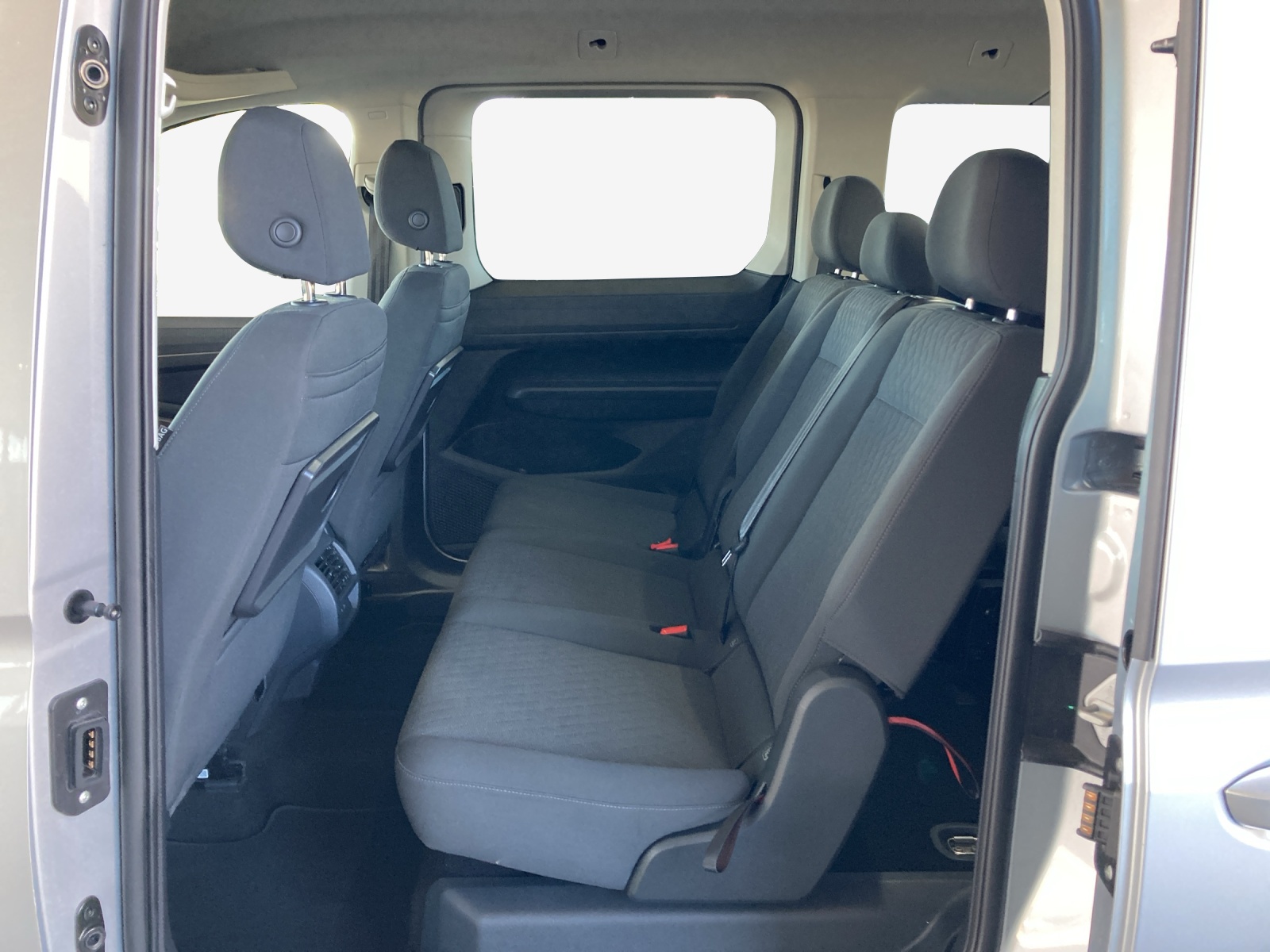 VW Caddy Maxi 1.5 TSI Plug in Hybrid Life DSG-image-11