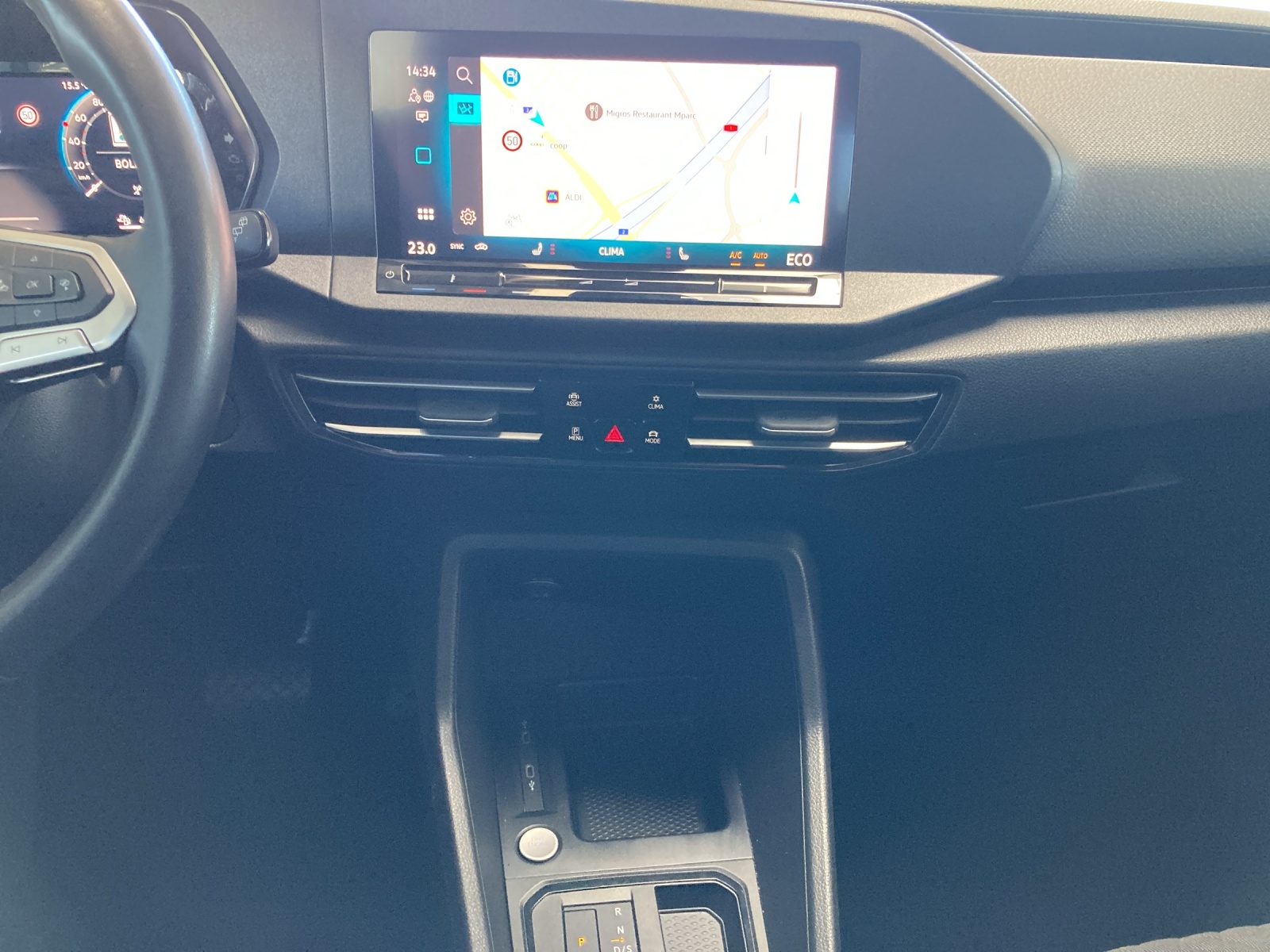 VW Caddy Maxi 1.5 TSI Plug in Hybrid Life DSG-image-10