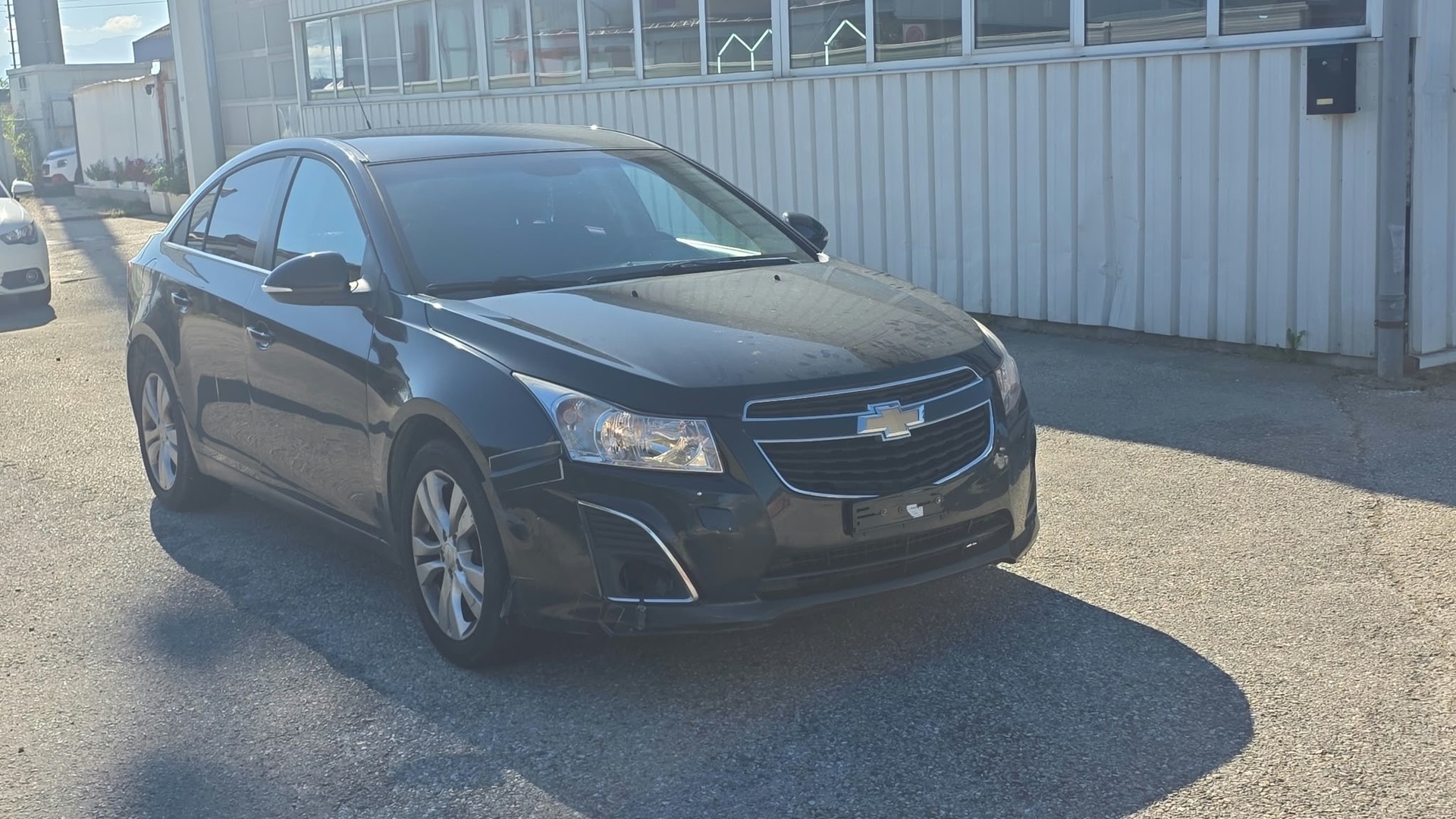CHEVROLET Cruze 1.7 VCDi LT-image-4