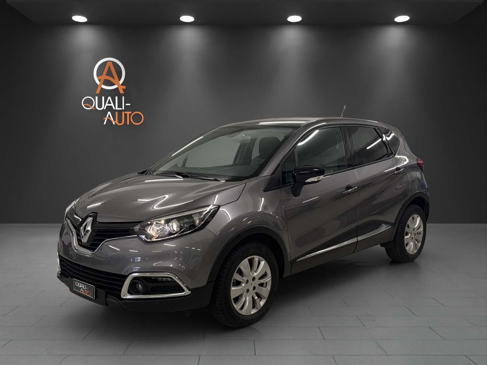 RENAULT Captur 1.2 T 16V Privilège EDC-showroom-element-2