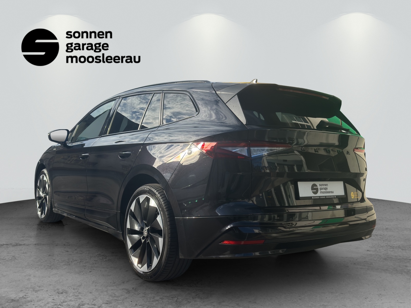SKODA Enyaq iV 80 SportLine-image-2