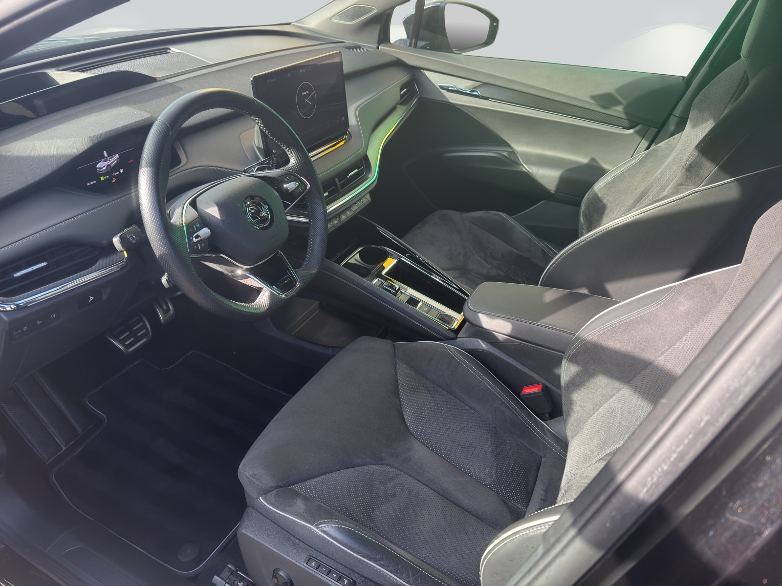 SKODA Enyaq iV 80 SportLine-image-6