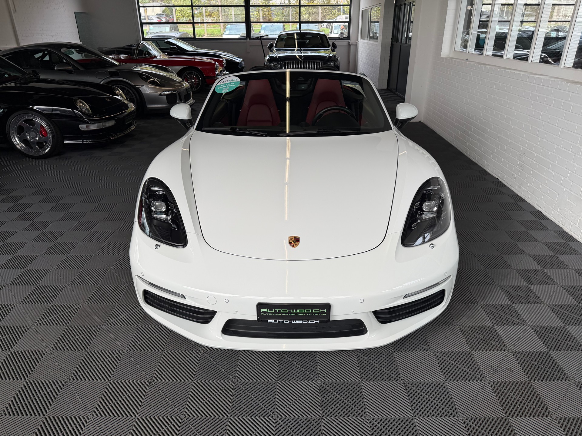 PORSCHE 718 Boxster S 2.5 PDK 350 PS-image-13