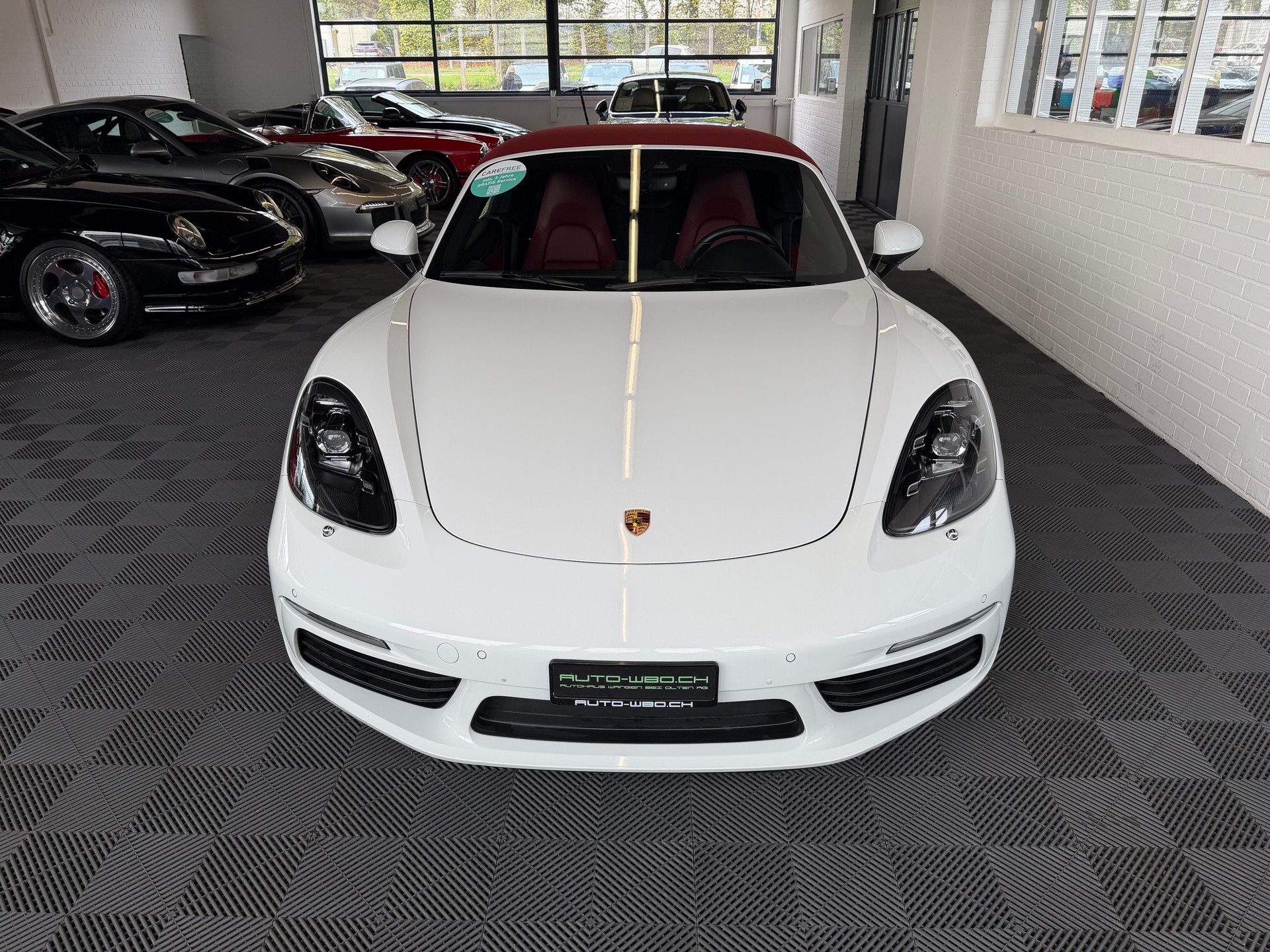 PORSCHE 718 Boxster S 2.5 PDK 350 PS-image-6