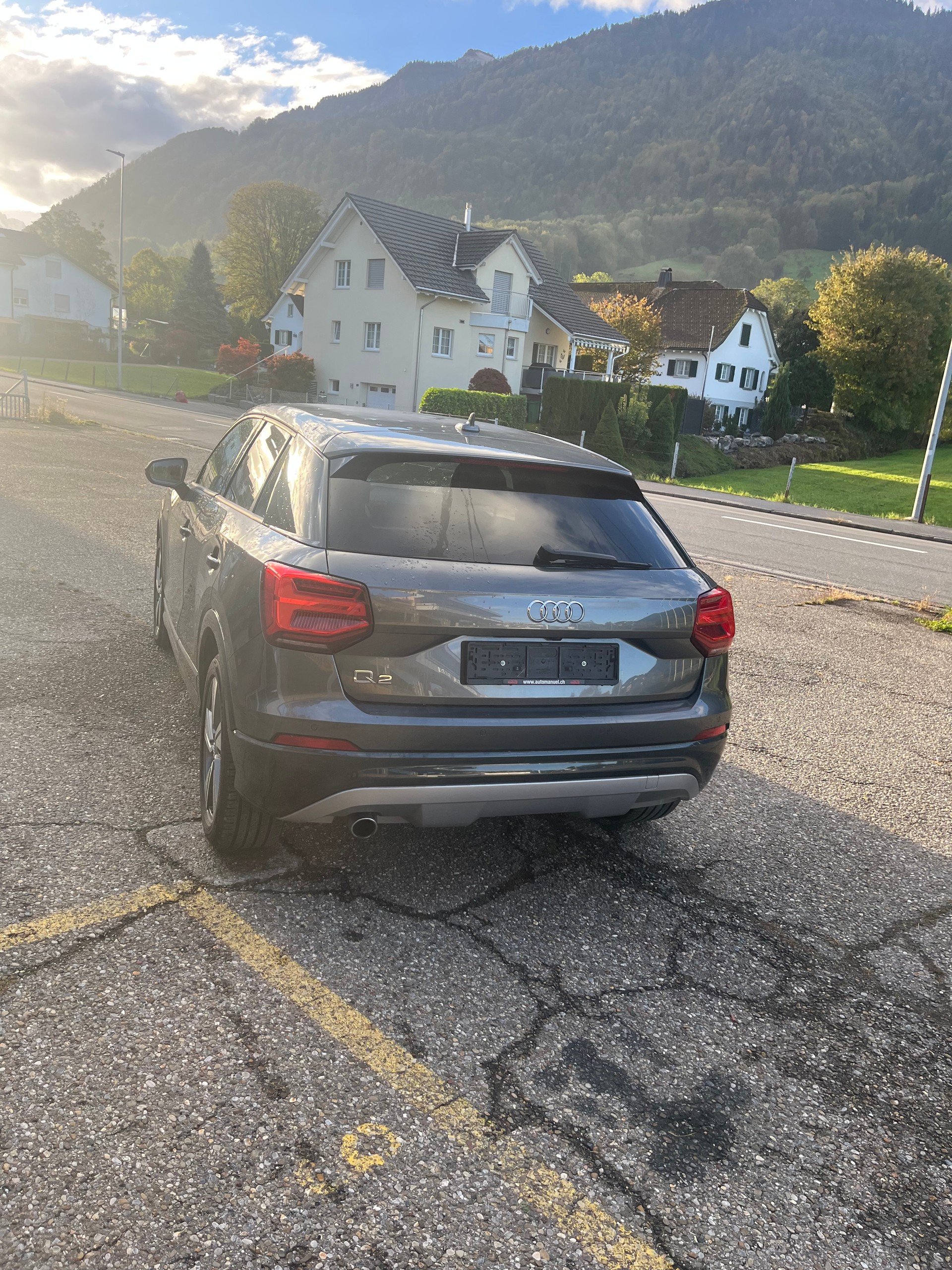 AUDI Q2 1.6 TDI design S-tronic-image-6