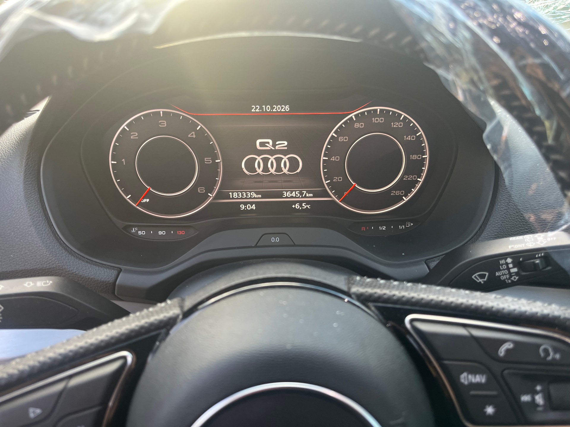 AUDI Q2 1.6 TDI design S-tronic-image-11