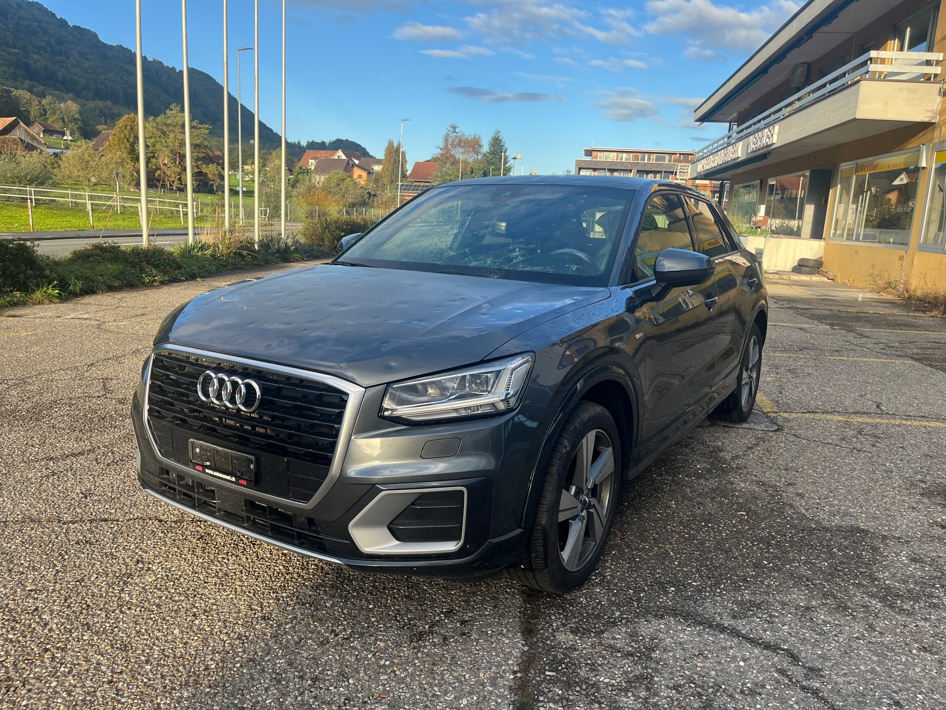 AUDI Q2 1.6 TDI design S-tronic-image-1