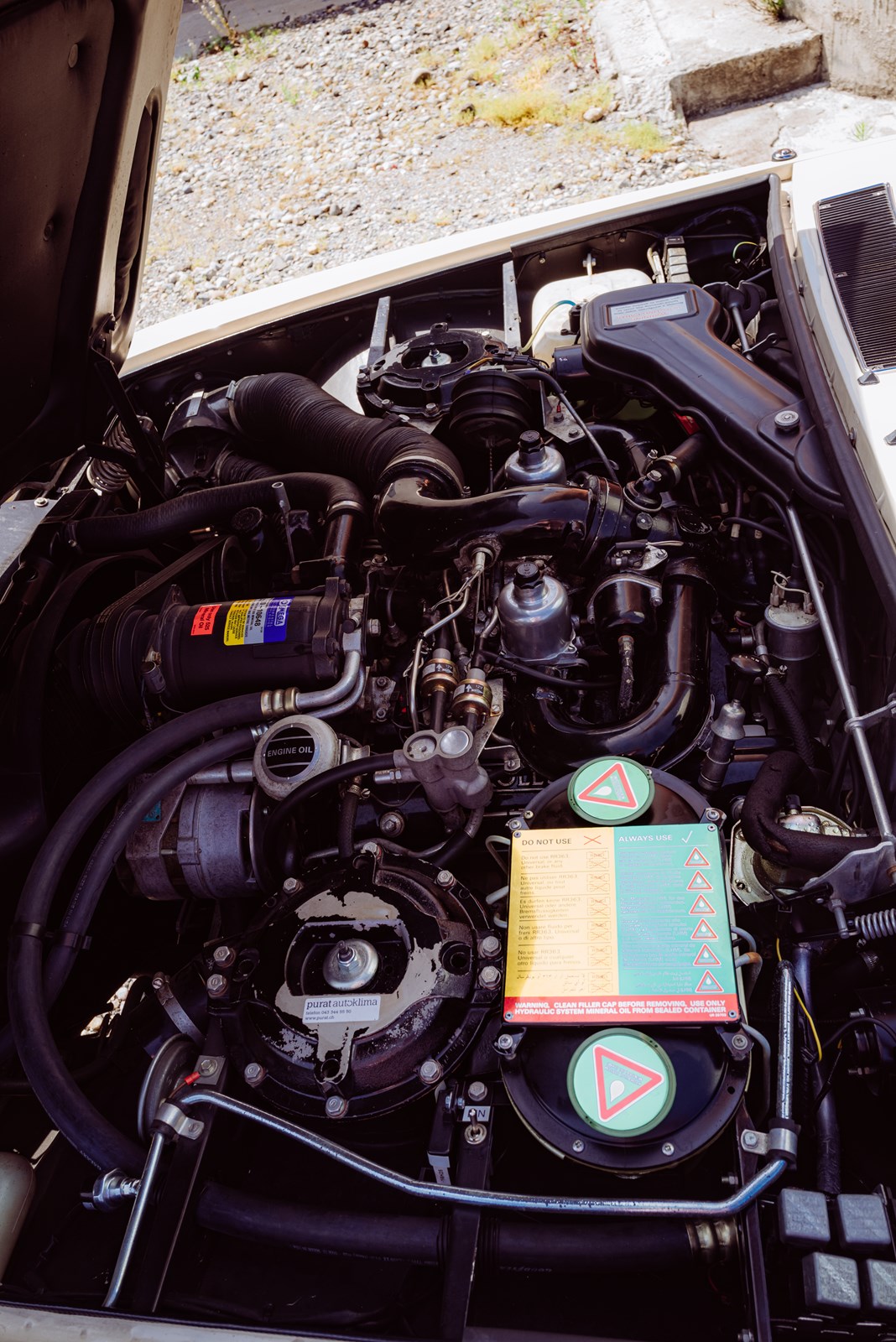 ROLLS-ROYCE Silver Spirit-image-11