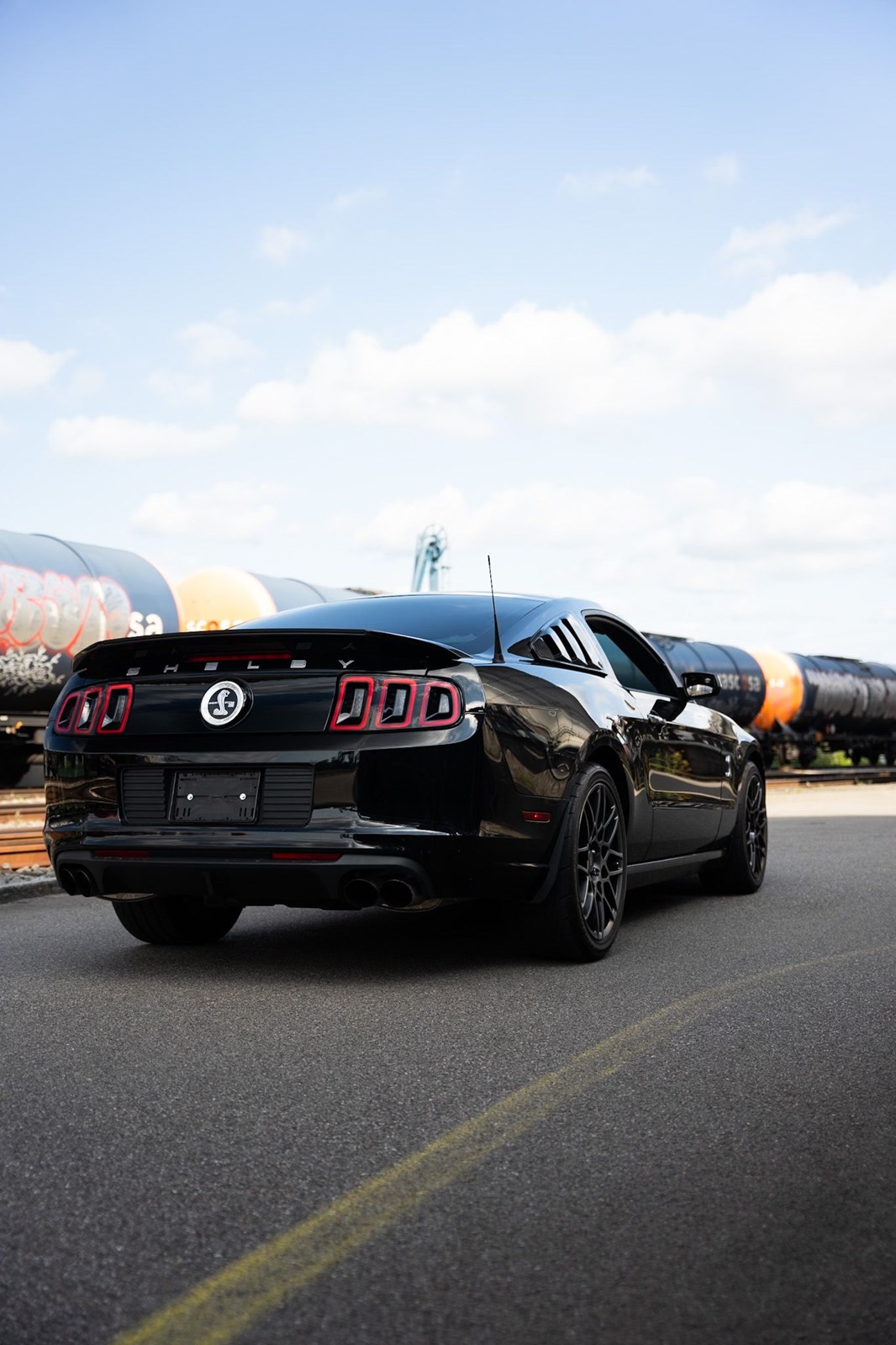 FORD MUSTANG Shelby GT500 5.8 SVT-image-4