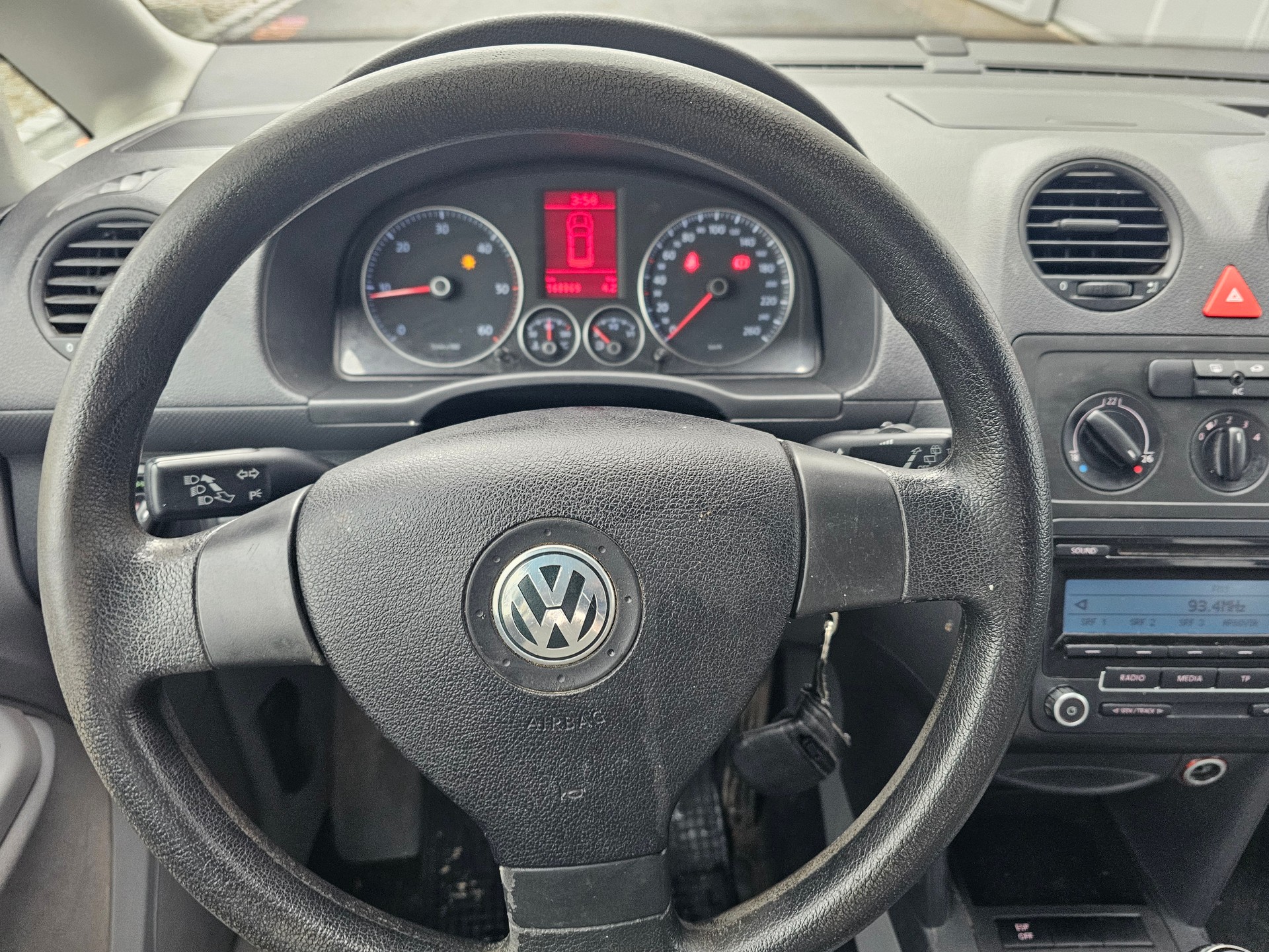 VW Caddy 1.9TDI PD 4Motion-image-11