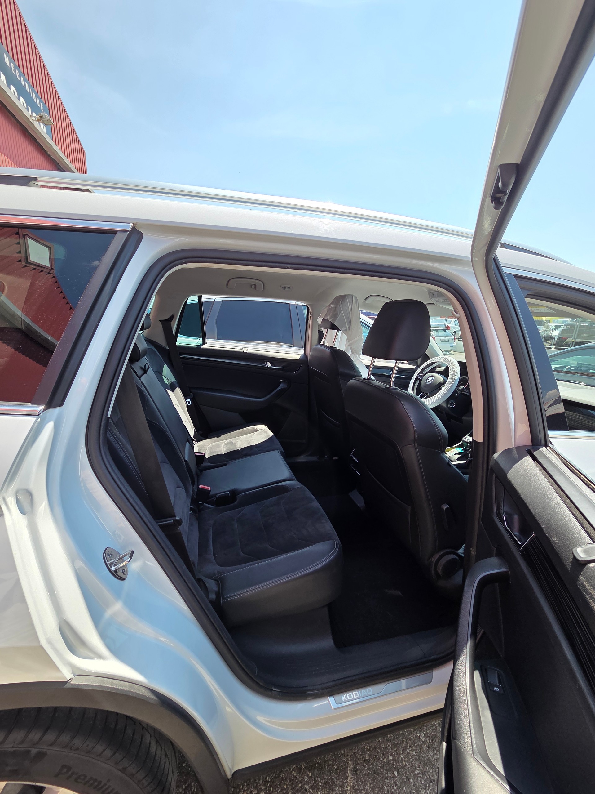 SKODA Kodiaq 2.0 TSI Style DSG 4x4-image-13