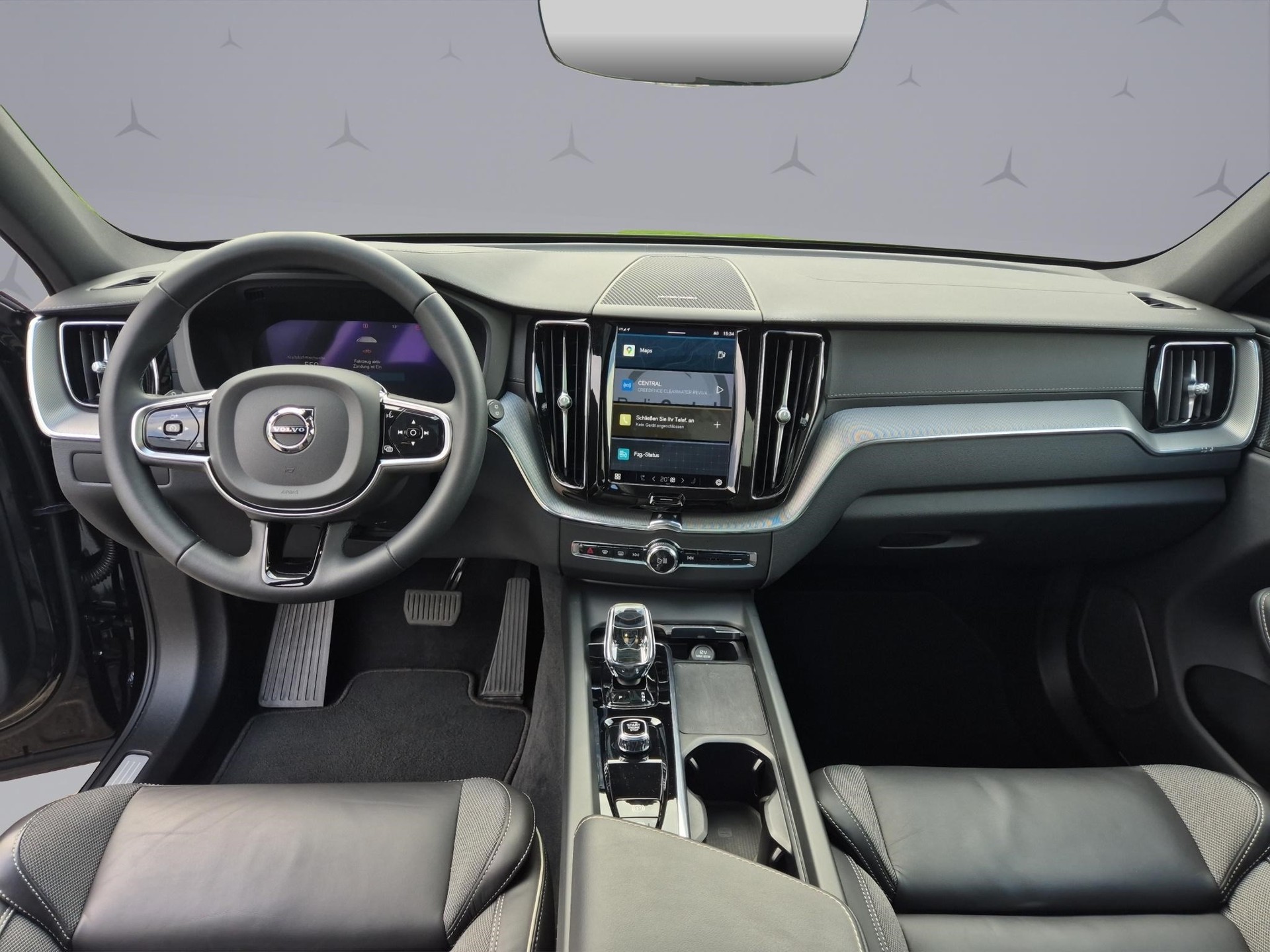VOLVO XC60 2.0 B5 MH Ultimate Dark AWD-image-10