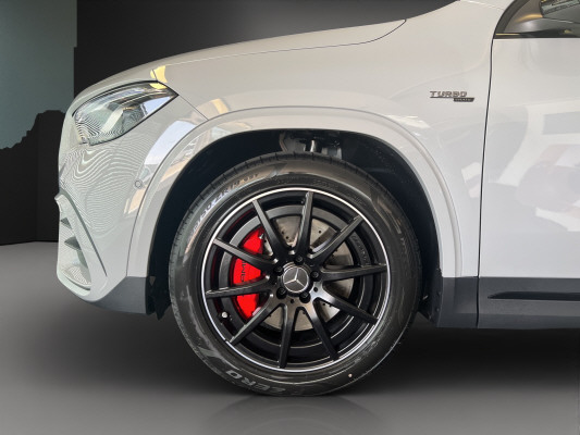 MERCEDES-BENZ GLA AMG 35 4Matic 8G-DCT-image-4