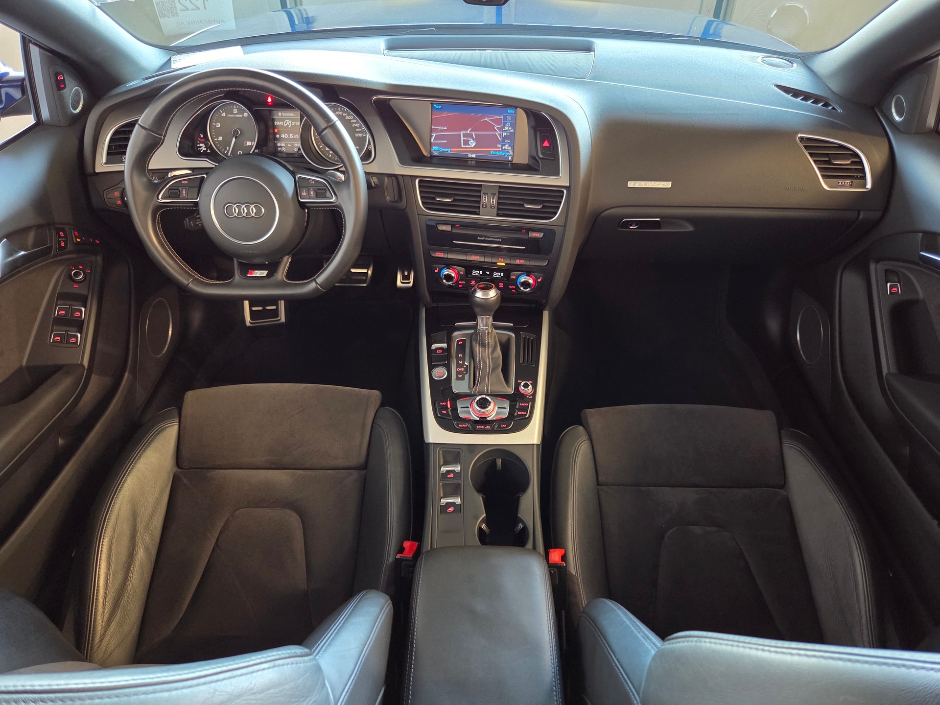 AUDI S5 Cabriolet 3.0 V6 TFSI quattro S-Tronic-image-16