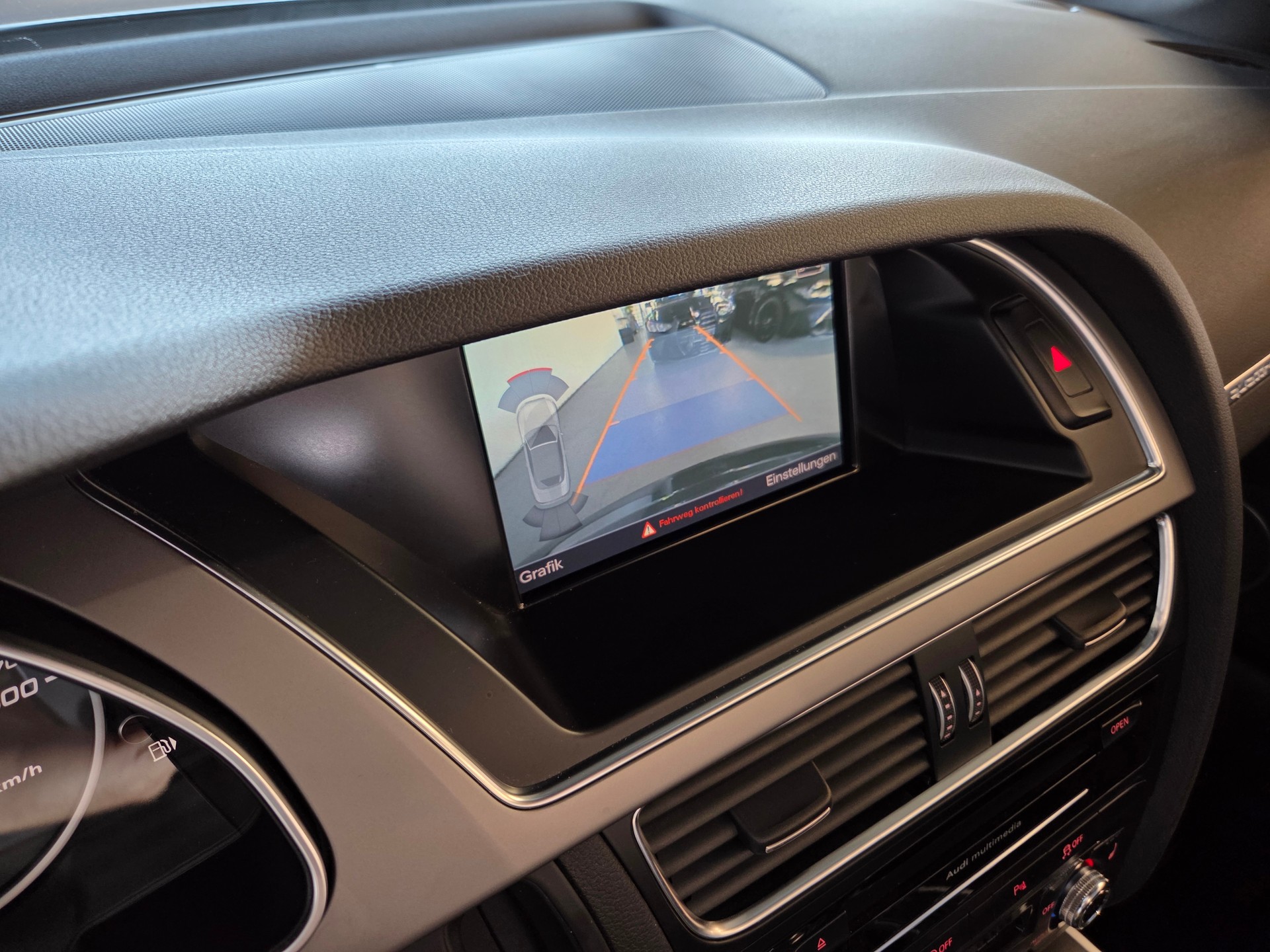 AUDI S5 Cabriolet 3.0 V6 TFSI quattro S-Tronic-image-9
