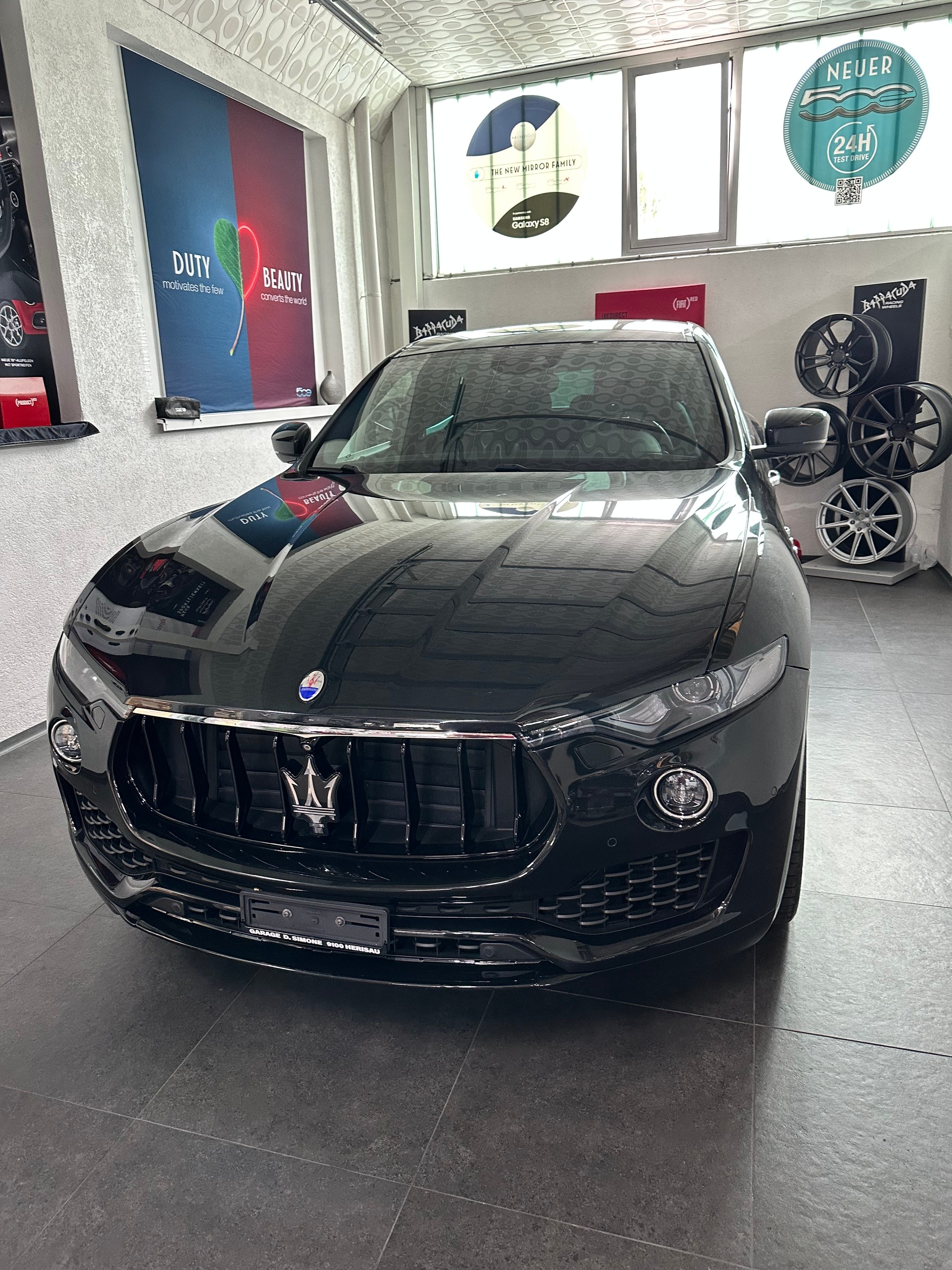 MASERATI Levante D 3.0 V6 GranSport Automatica-image-1