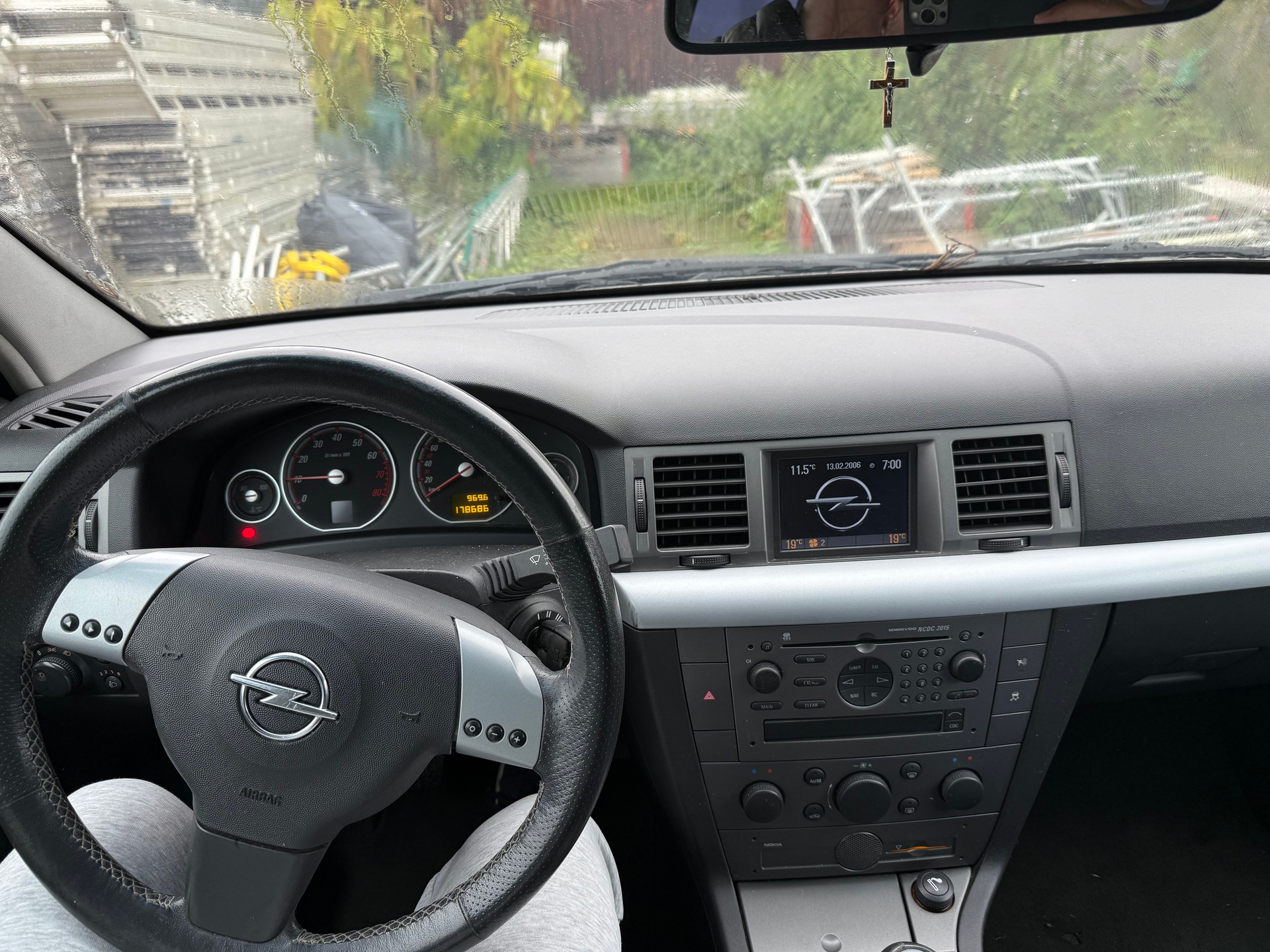 OPEL Vectra 2.0 Turbo Comfort-image-4