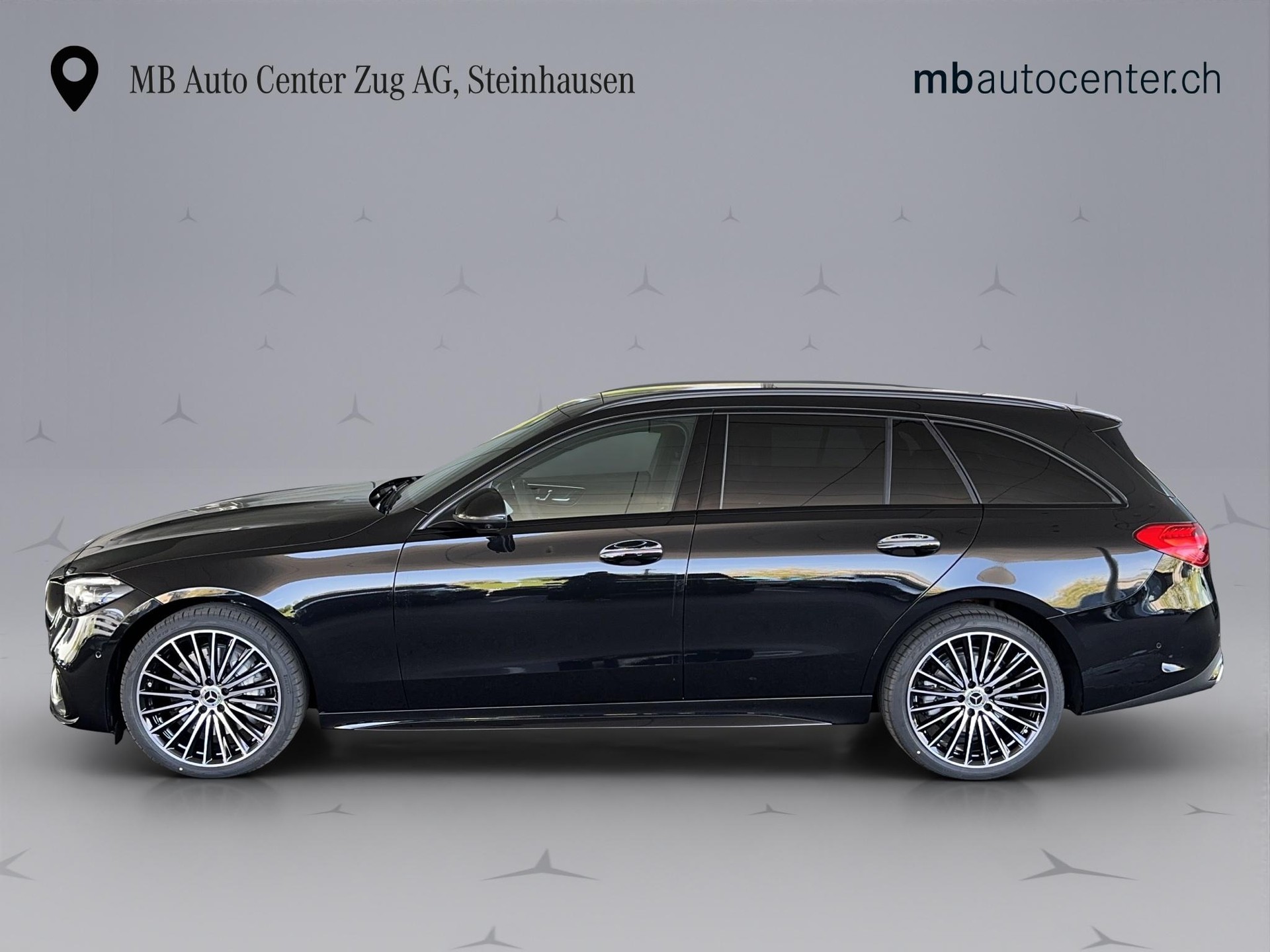 MERCEDES-BENZ C 220 d AMG Line 4matic Kombi-image-1