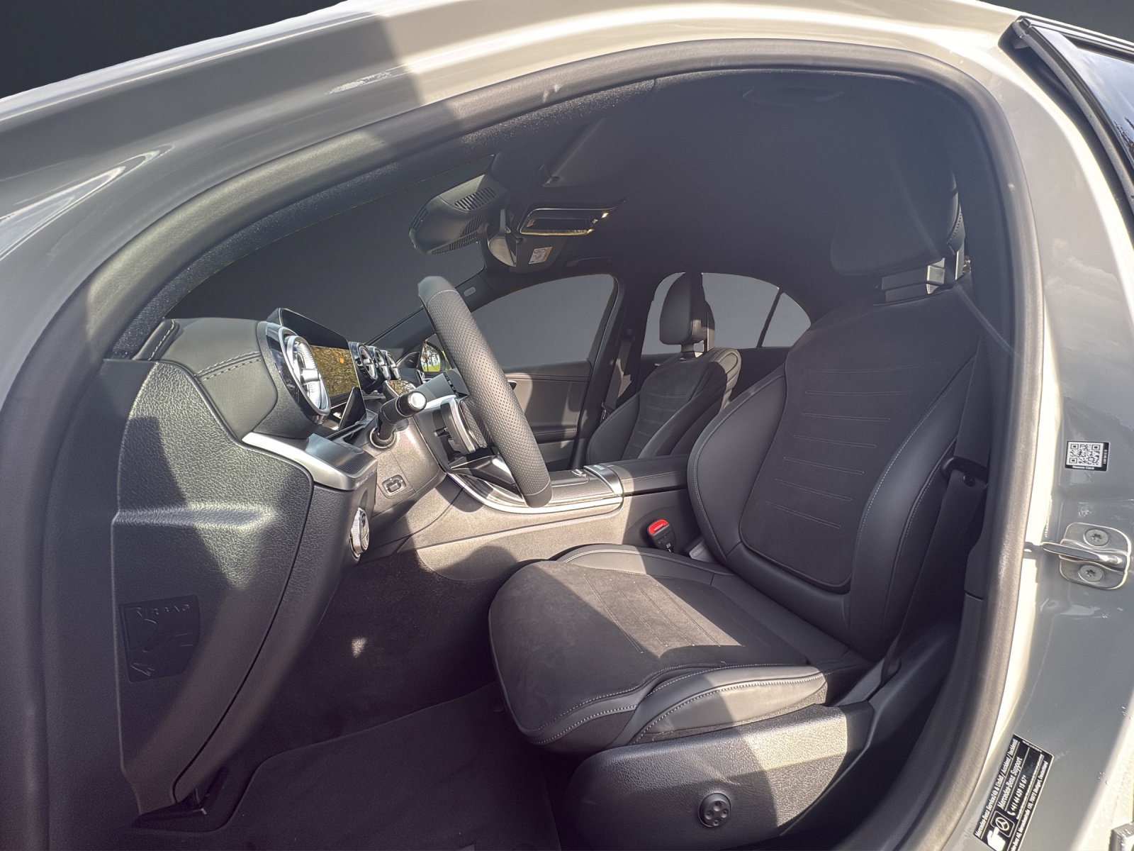 MERCEDES-BENZ C 300 4 Matic-image-10