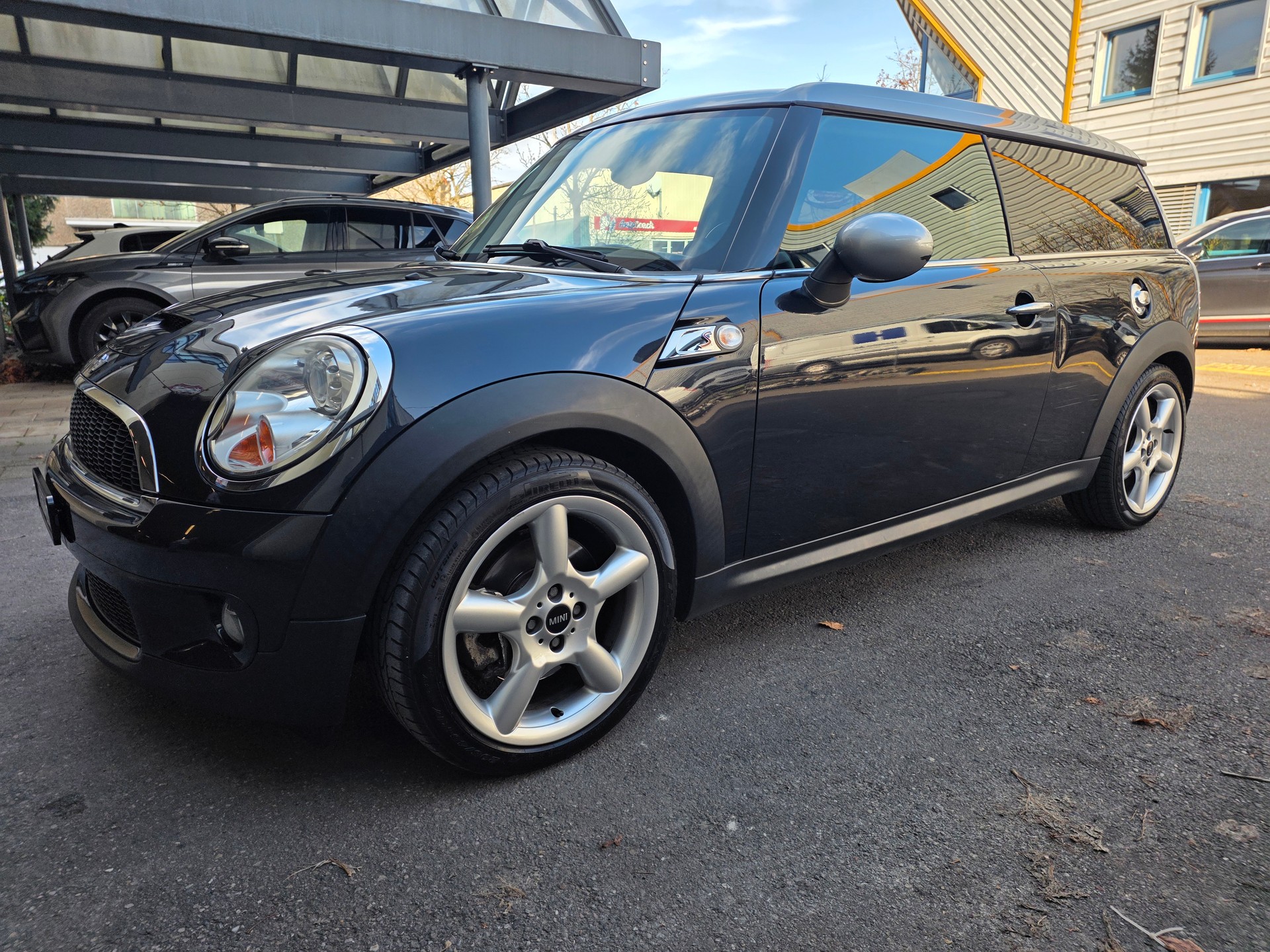 MINI Clubman Cooper S-image-2