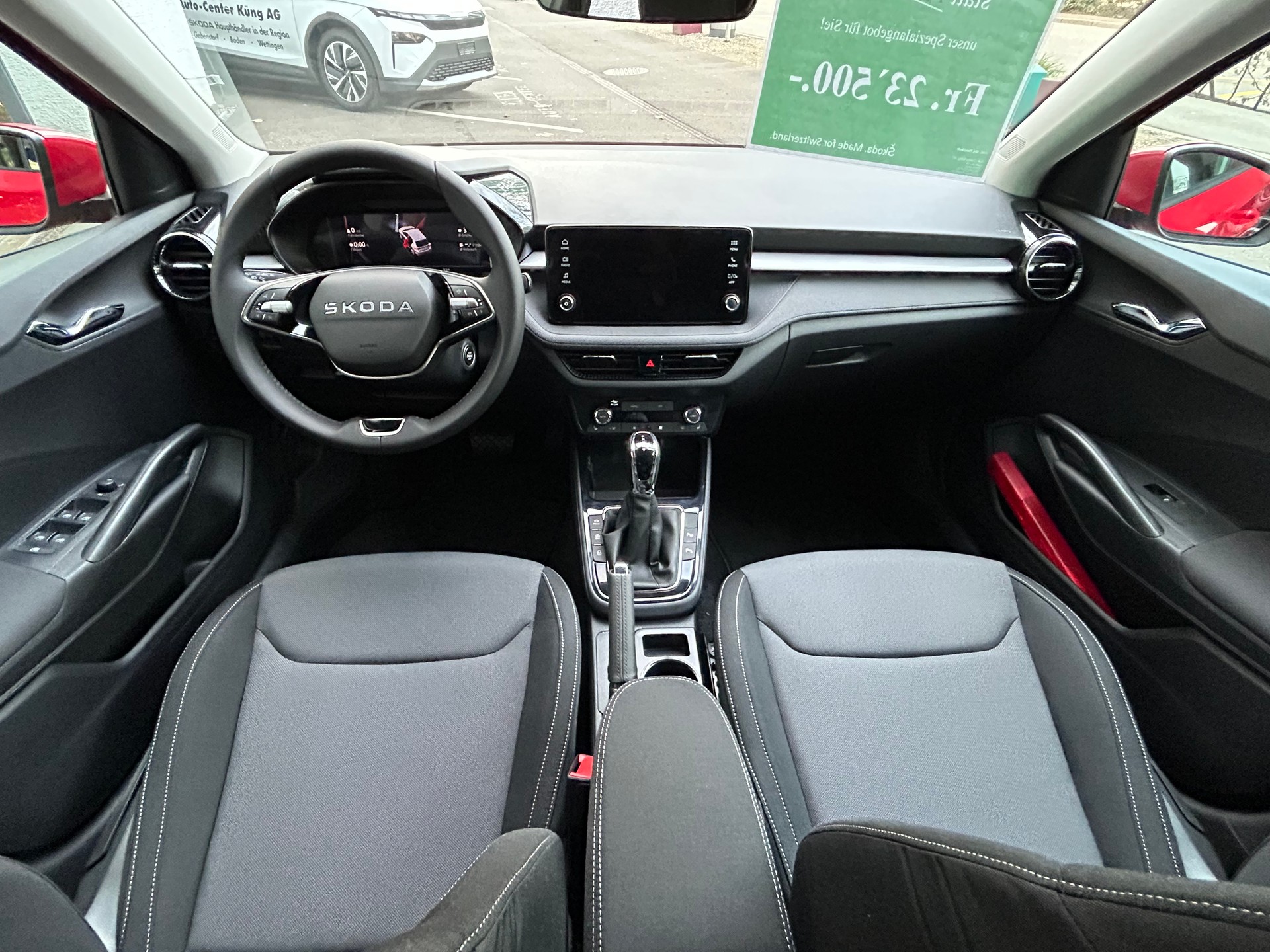SKODA Fabia 1.0 TSI Selection DSG-image-12