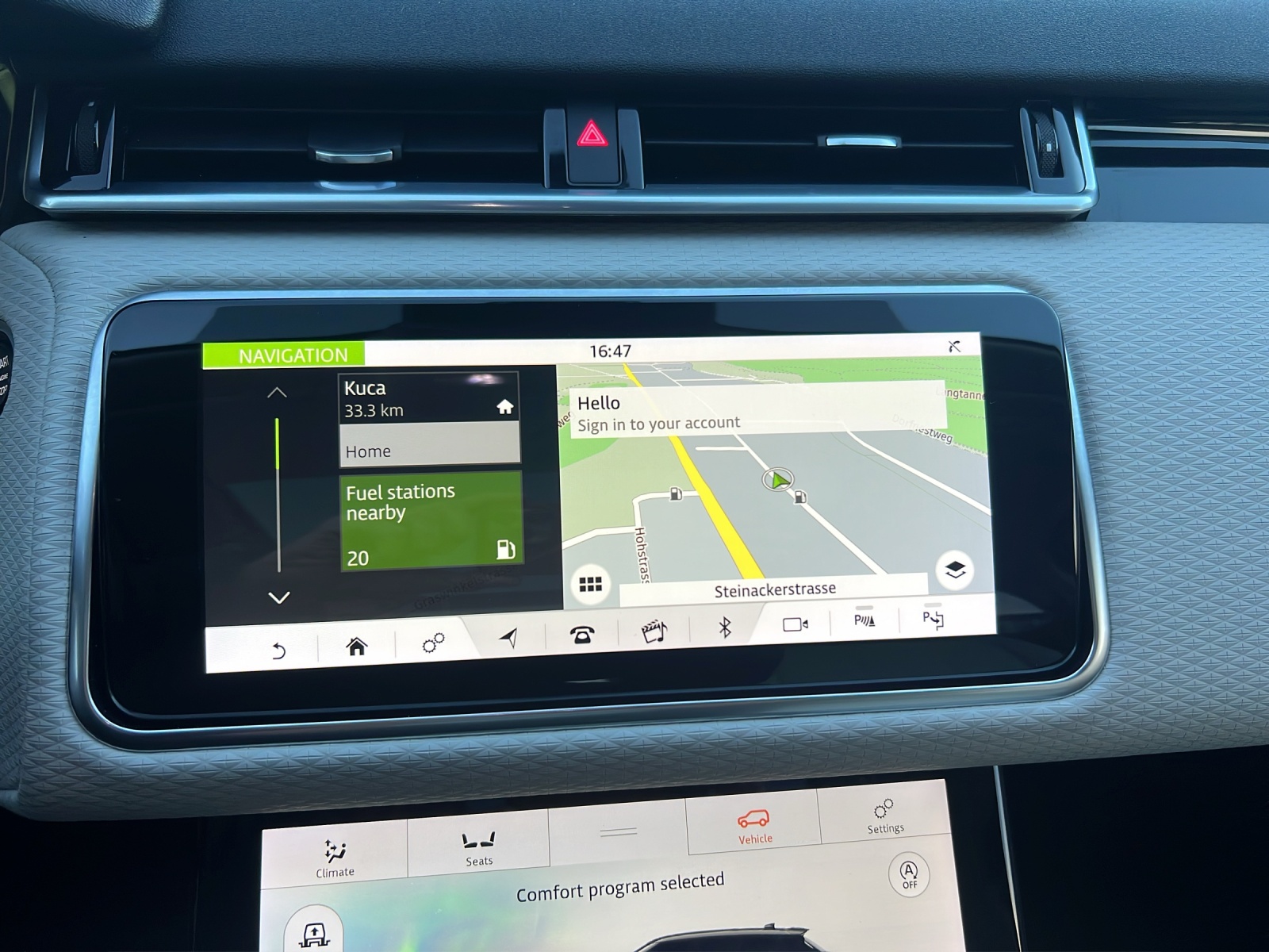 LAND ROVER Range Rover Velar R-Dynamic D 240 SE Automatic-image-12