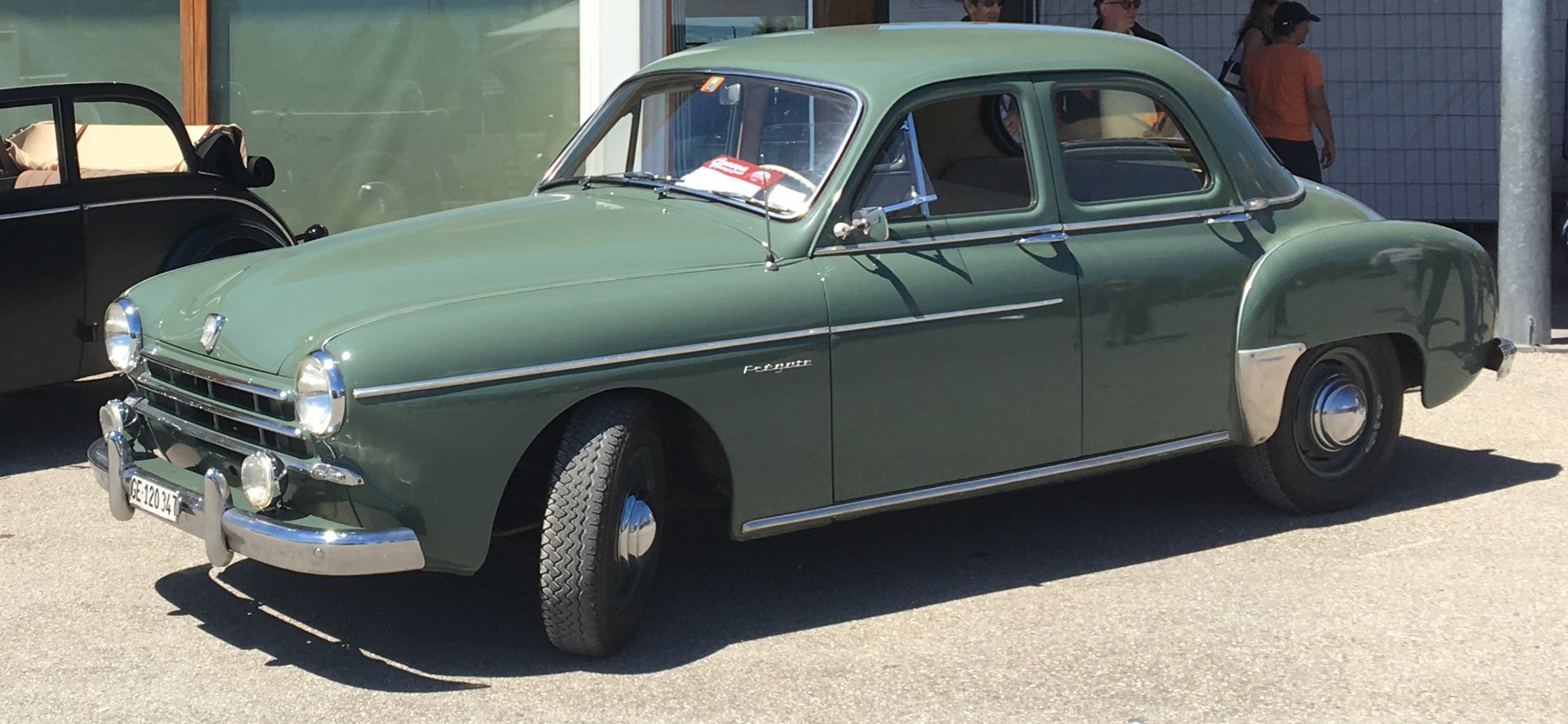 RENAULT Frégate Amiral-image-0