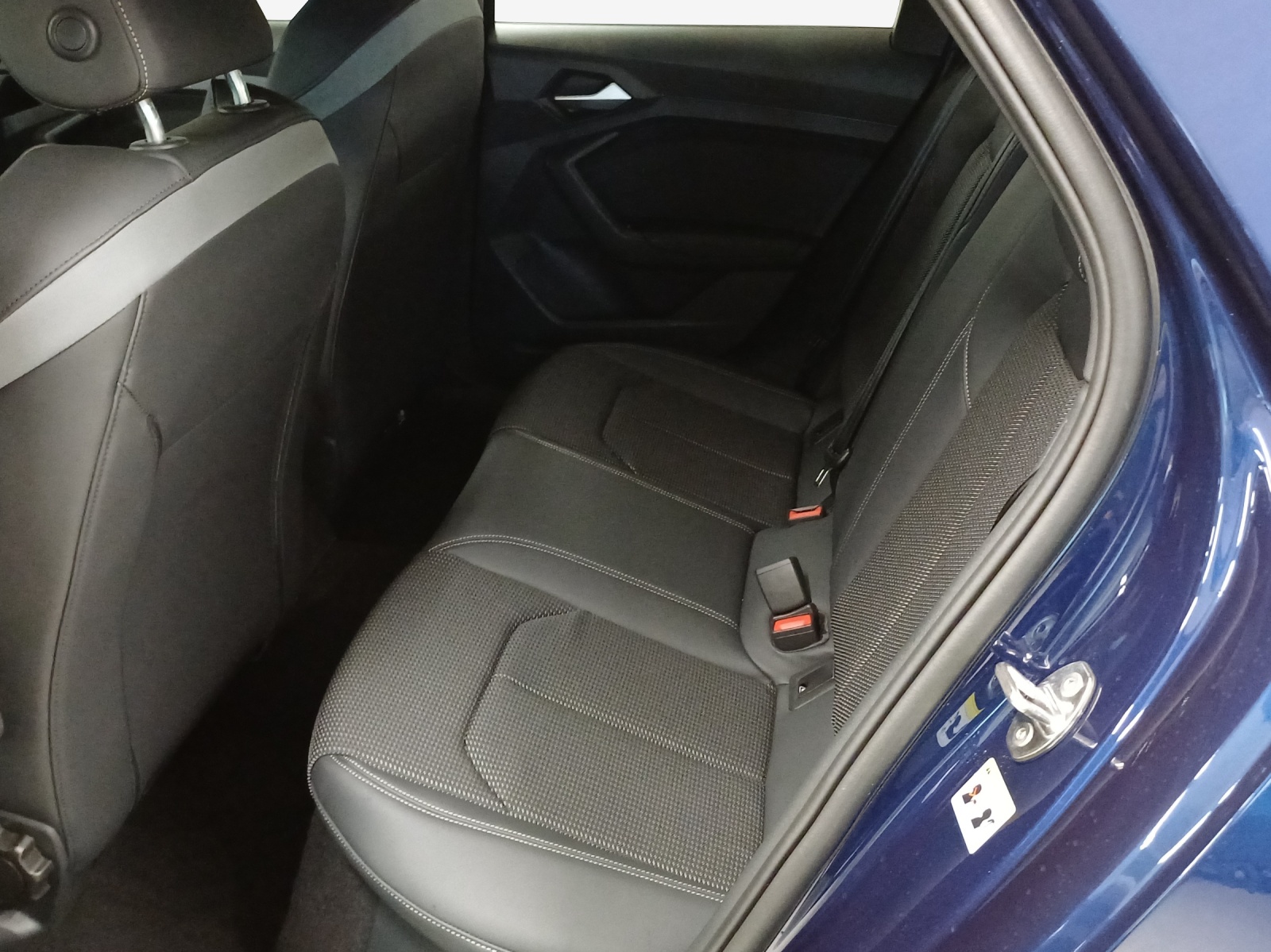 AUDI A1 Sportback 30 TFSI Attraction S-tronic-image-11
