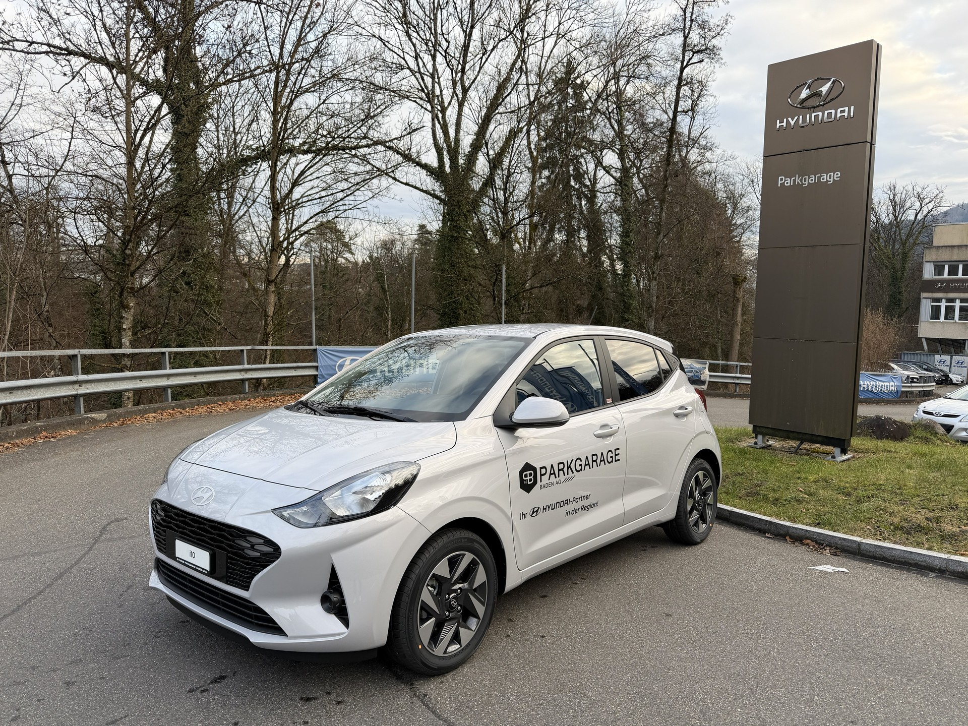 HYUNDAI i10 1.2 Amplia Aut.