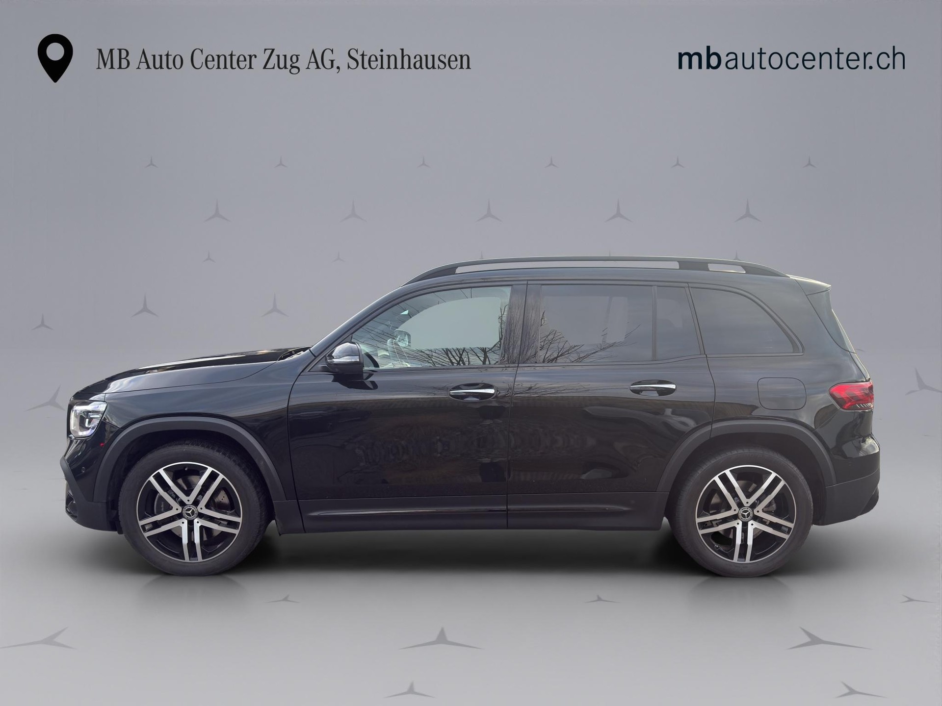 MERCEDES-BENZ GLB 250 AMG Line 4matic-image-1