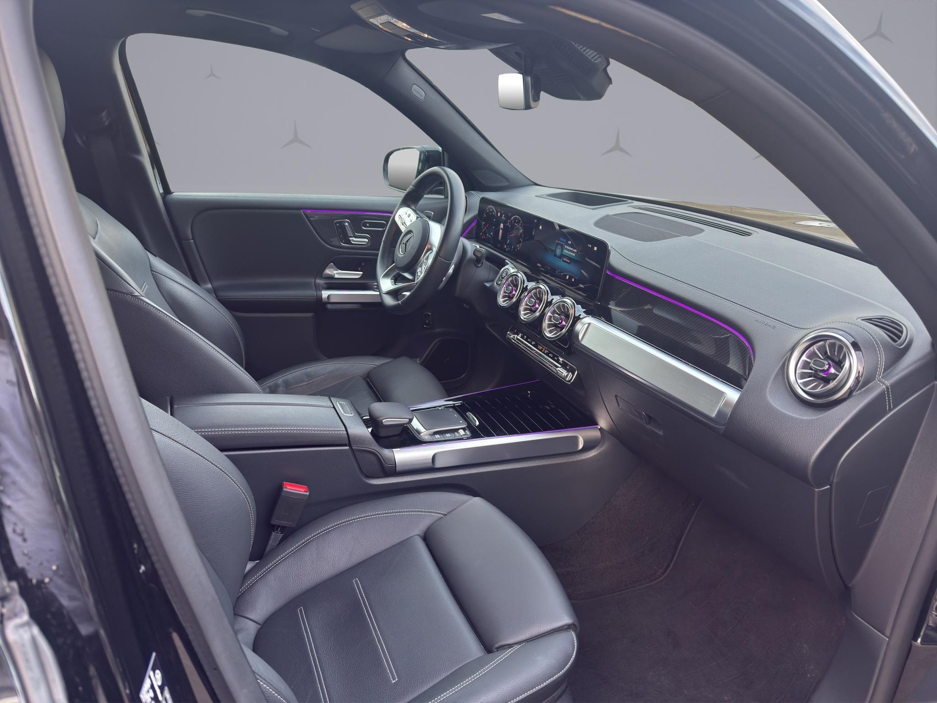 MERCEDES-BENZ GLB 250 AMG Line 4matic-image-15