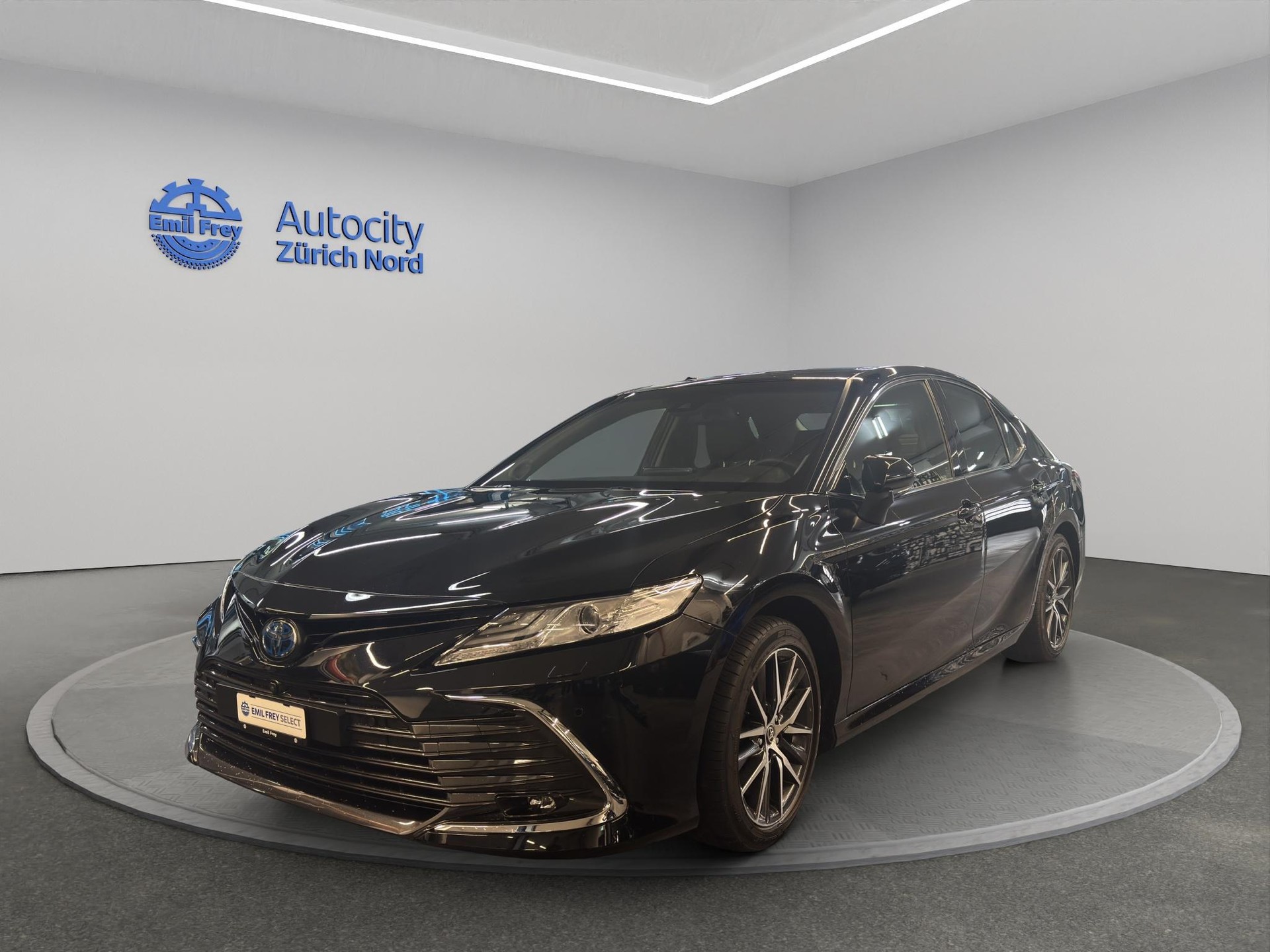 TOYOTA Camry 2.5 HSD Premium-image-0