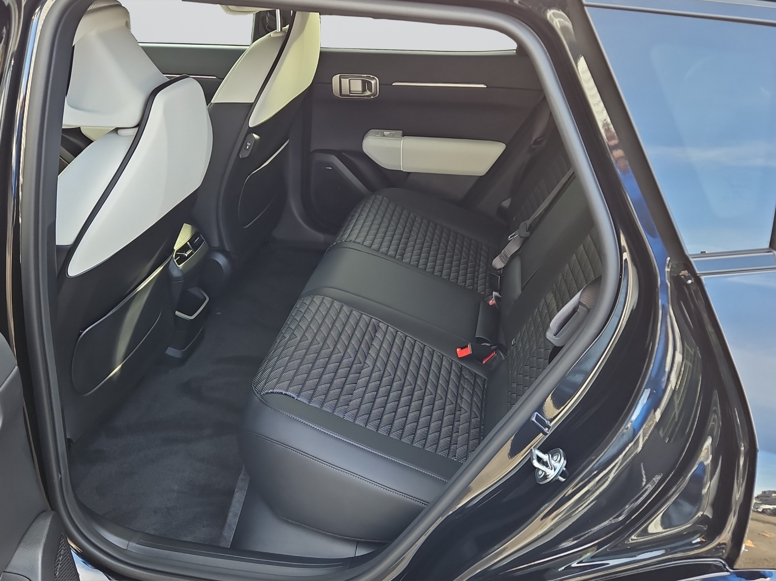 KIA EV4 81,4 kWh GT-Line-image-8