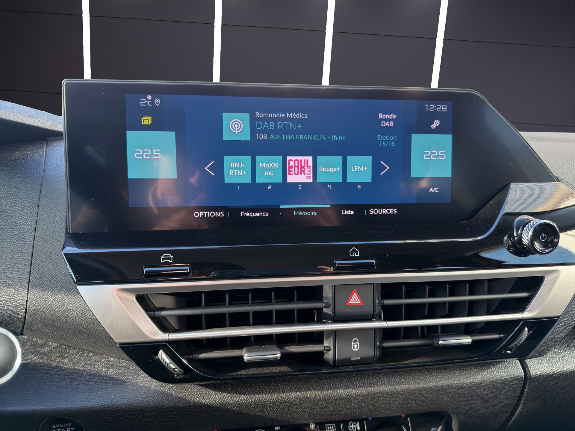 CITROEN C4 e Swiss Edition-image-9