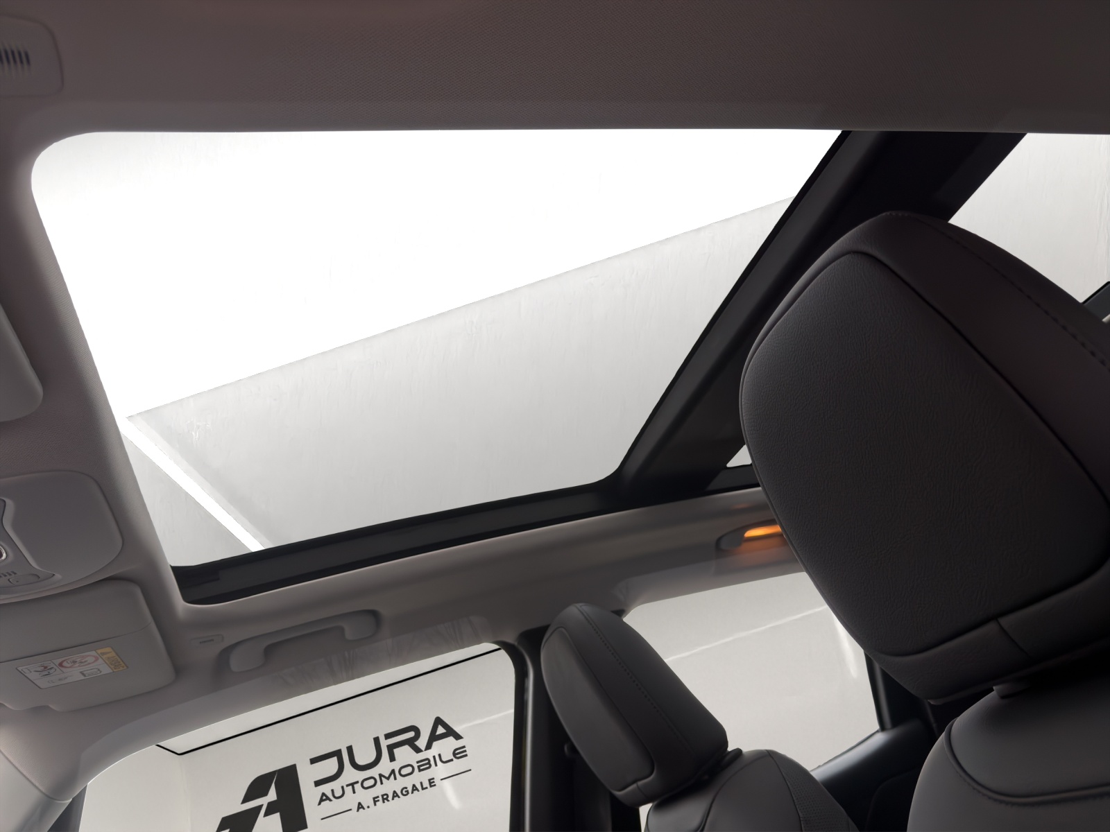 JEEP Renegade 1.5 Summit SKY-image-10