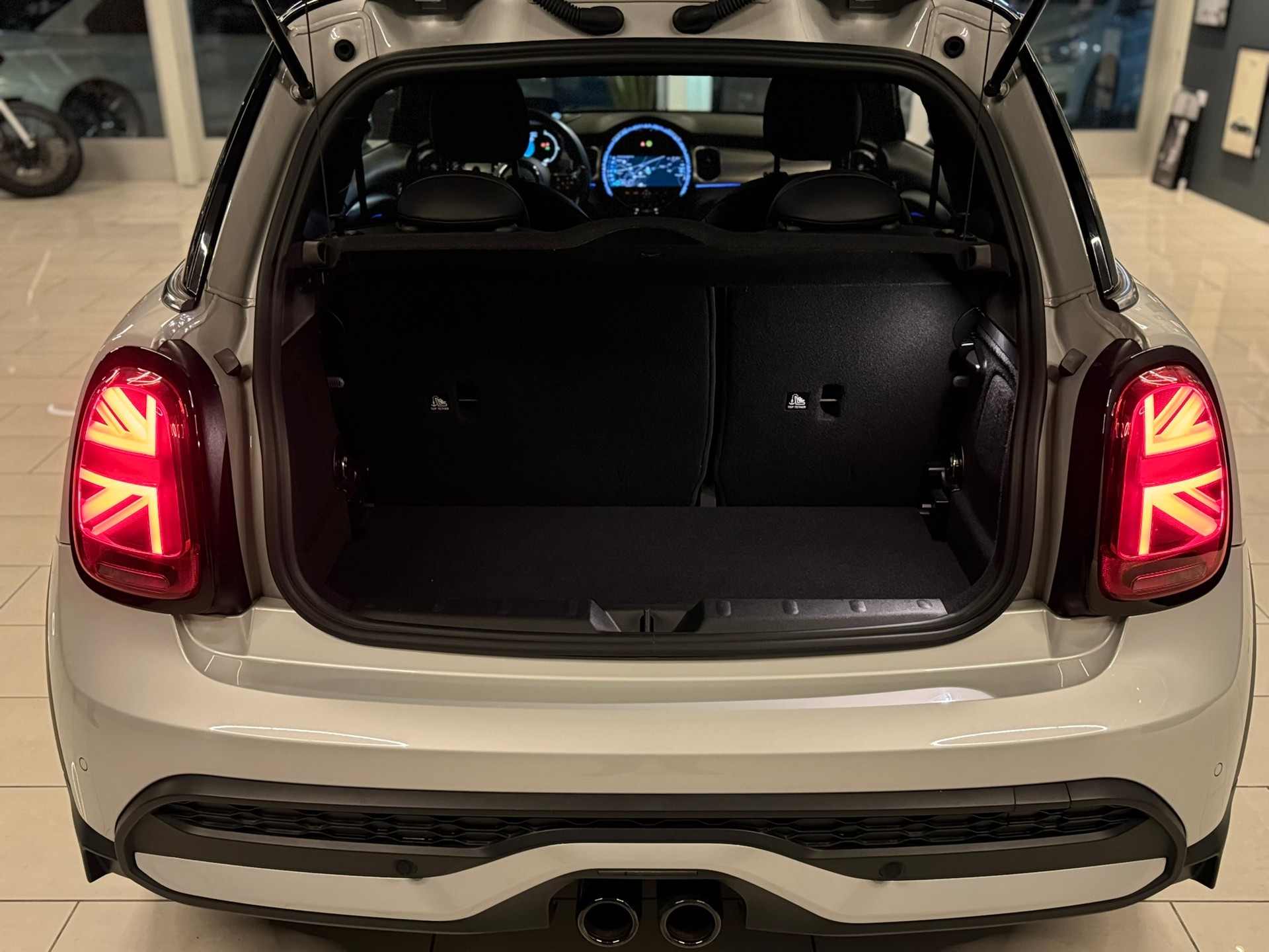 MINI Cooper S Trafalgar Edition Steptronic DKG-image-7