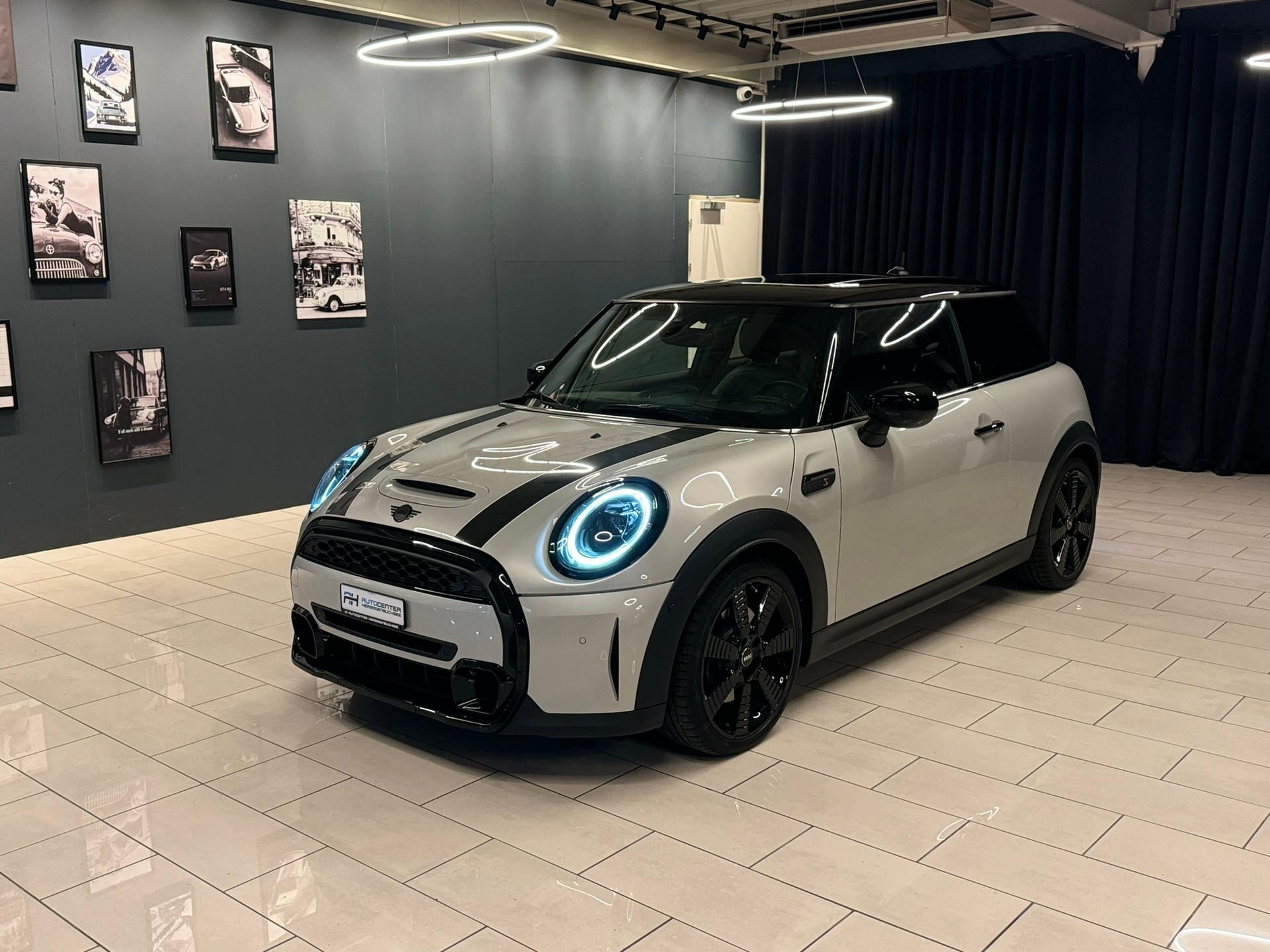 MINI Cooper S Trafalgar Edition Steptronic DKG-showroom-element-2