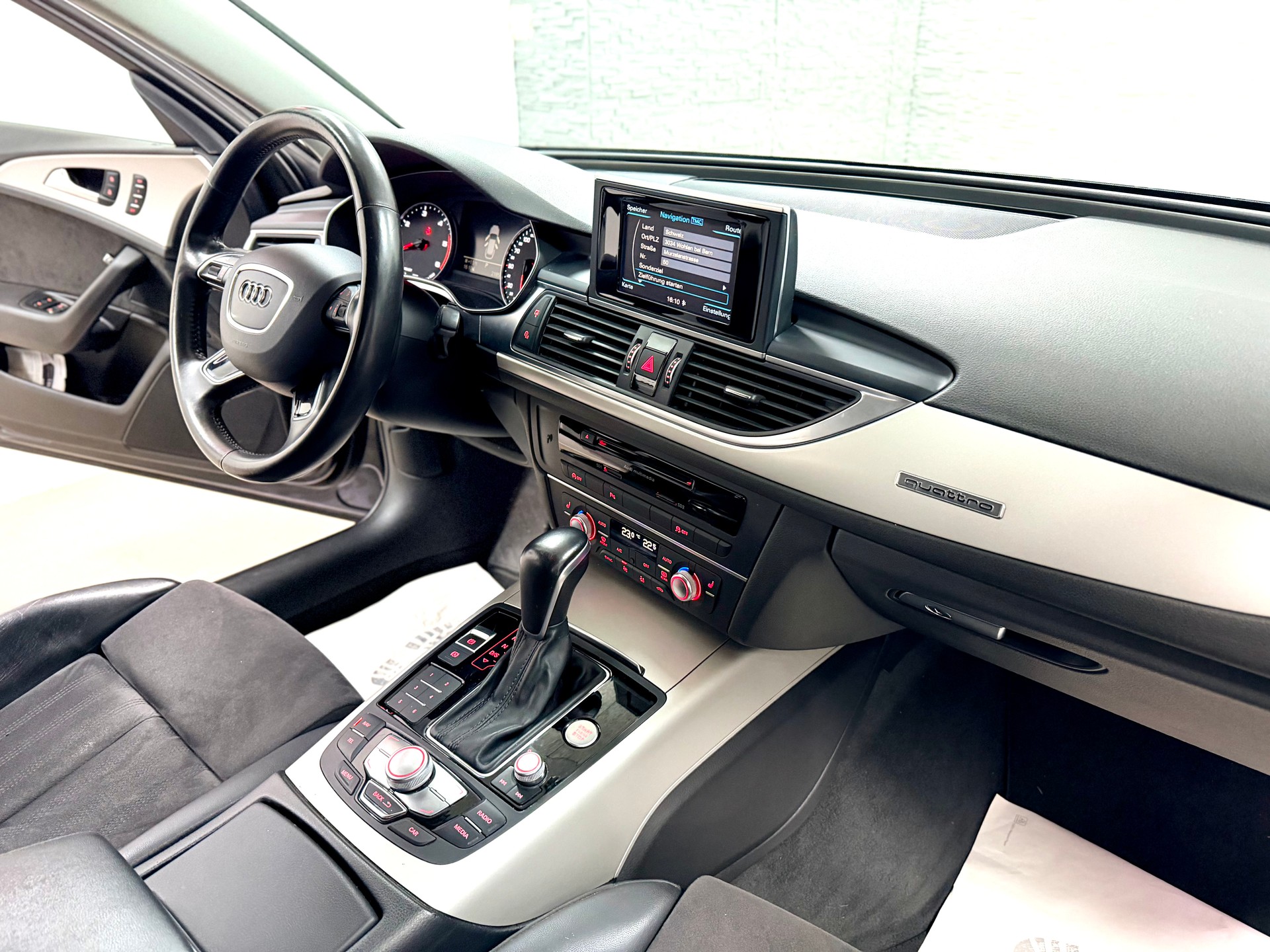AUDI A6 Avant 3.0 TDI V6 quattro S-tronic-image-11